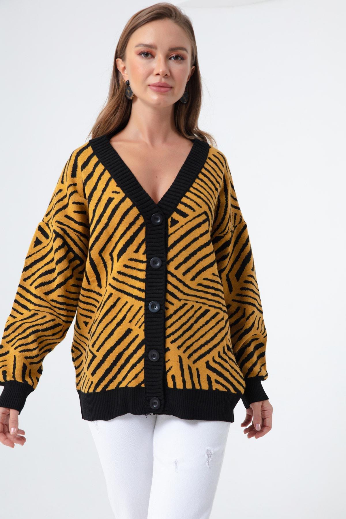 Lafaba - Yellow Oversized Buttoned Knitted Cardigan