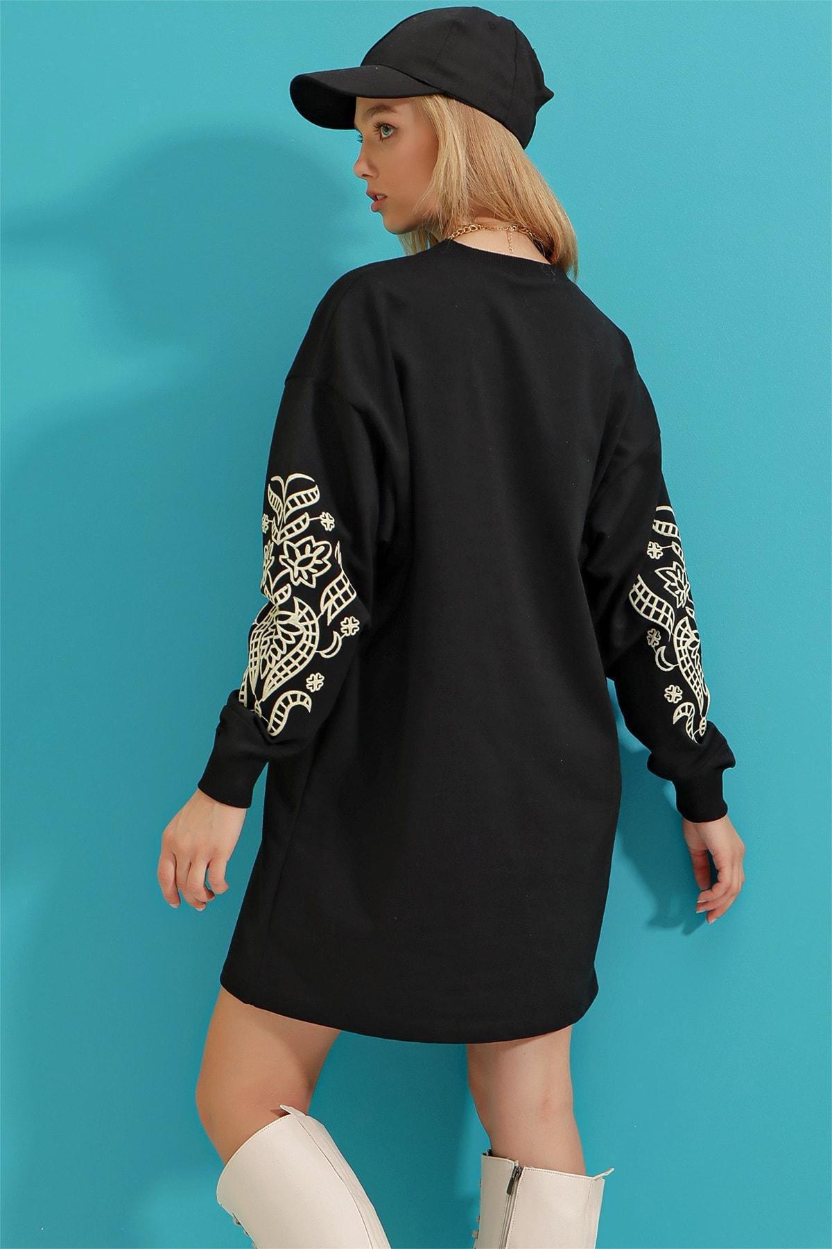 Black Crew Neck Floral Oversize Dress, , large image number 5