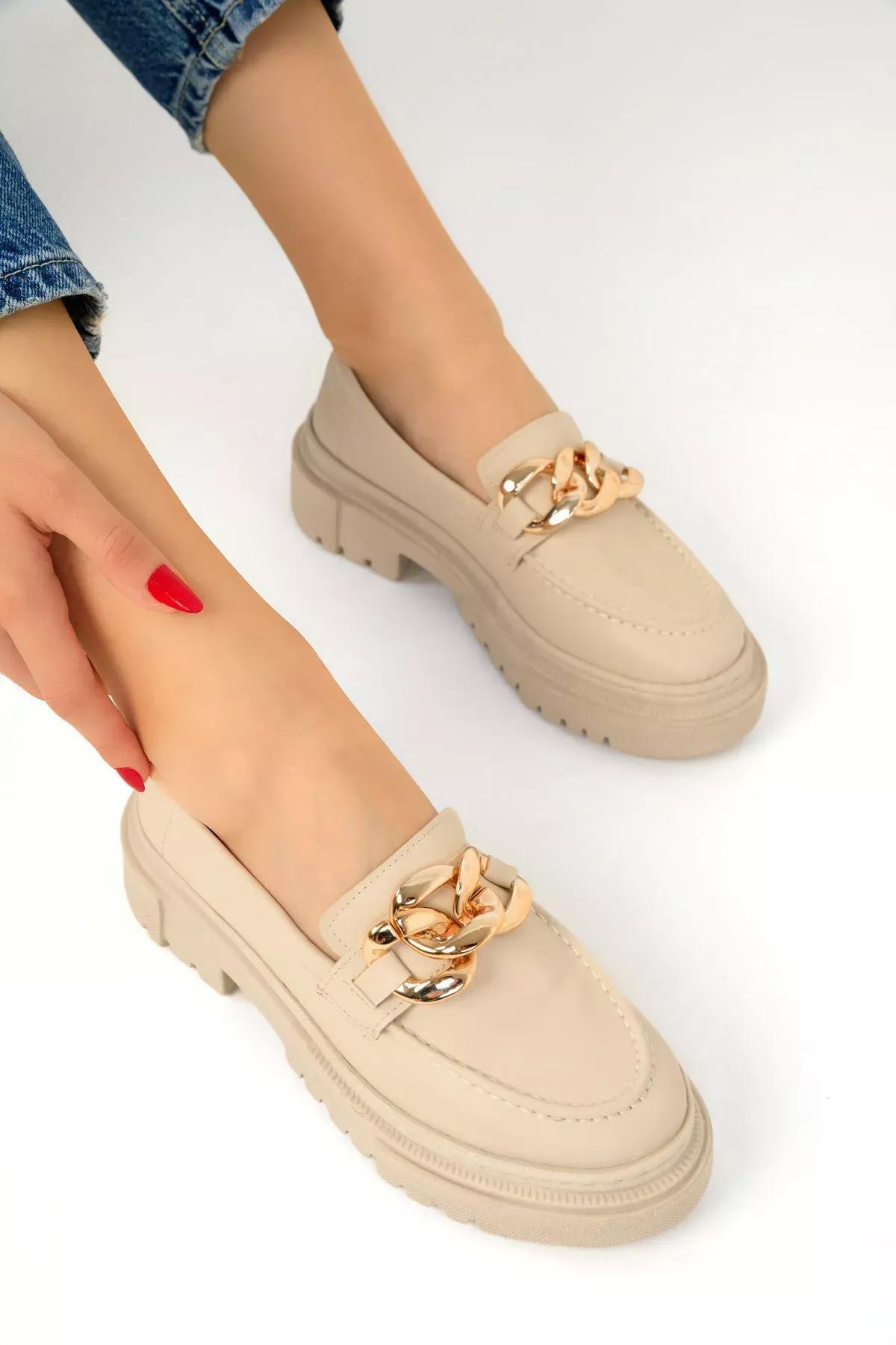 Beige Chained Detailed Loafers, , large image number 1