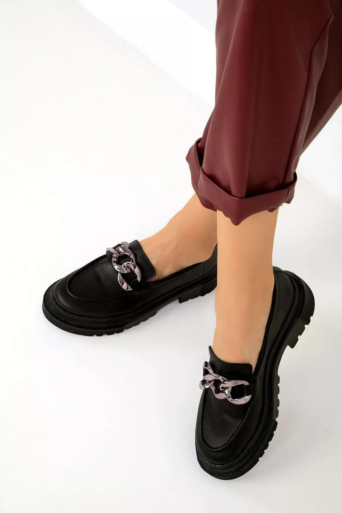 Black Chained Detailed Loafers, , large image number 2