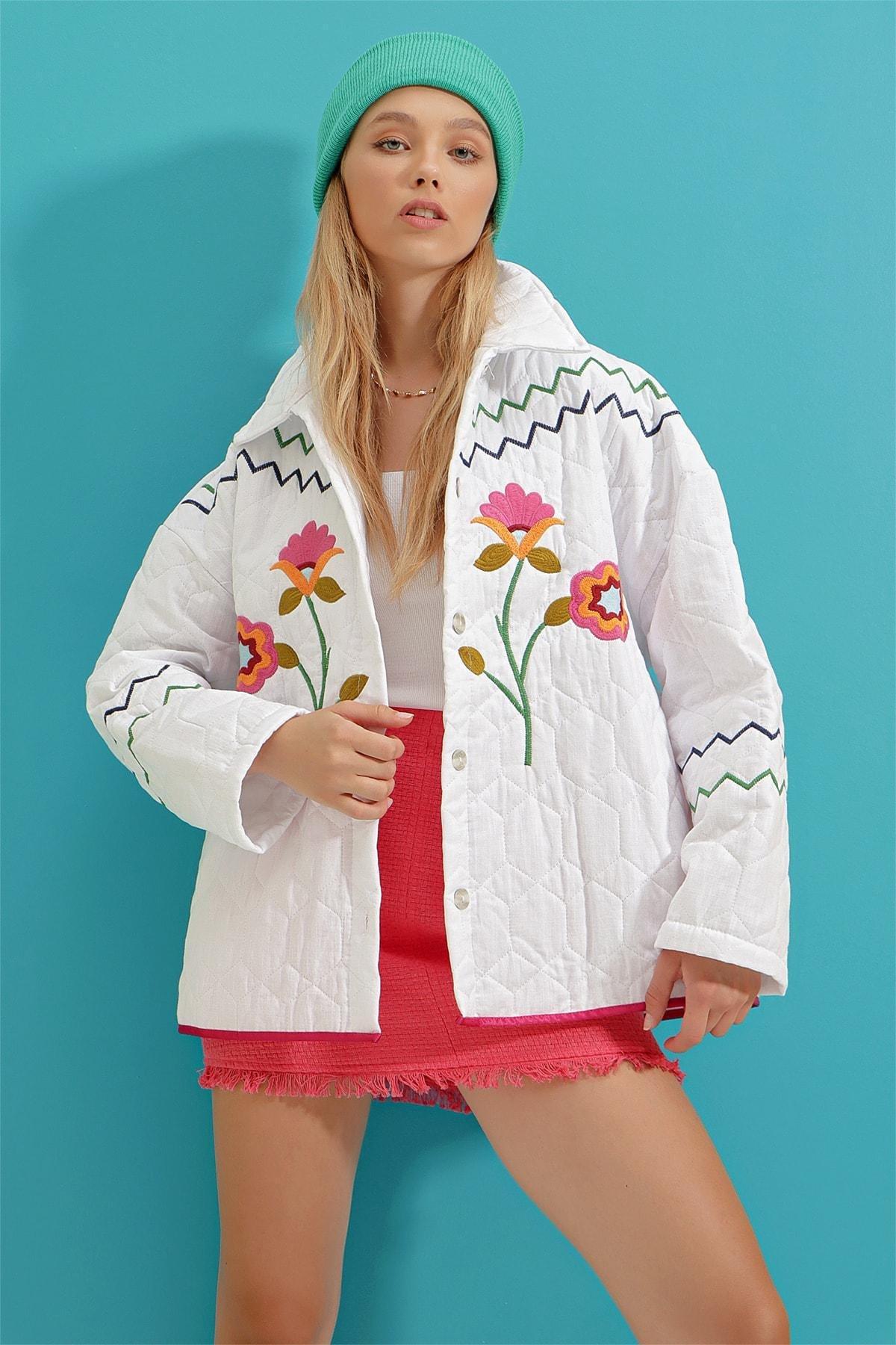 Alacati - White Floral Parka Jacket