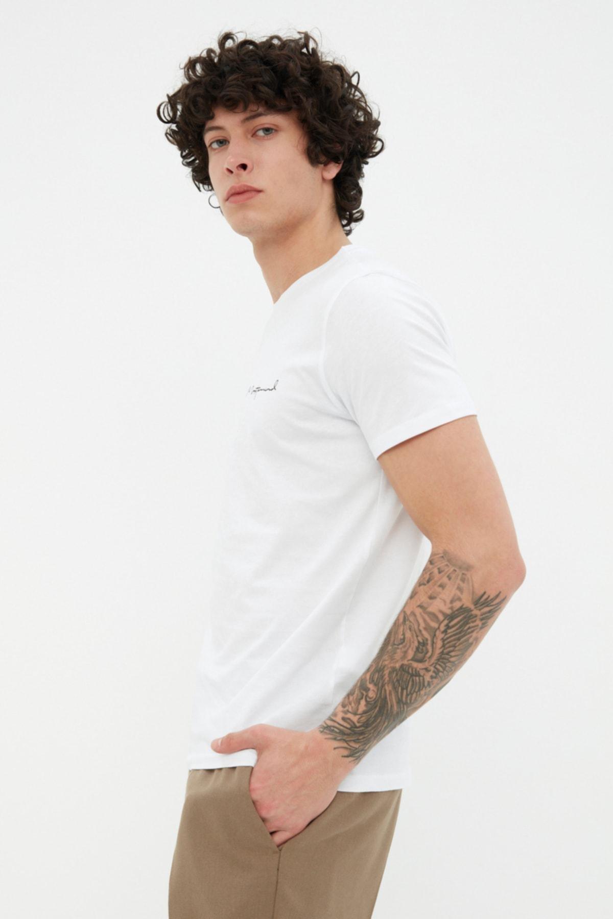 White Slim T-Shirt, , large image number 2