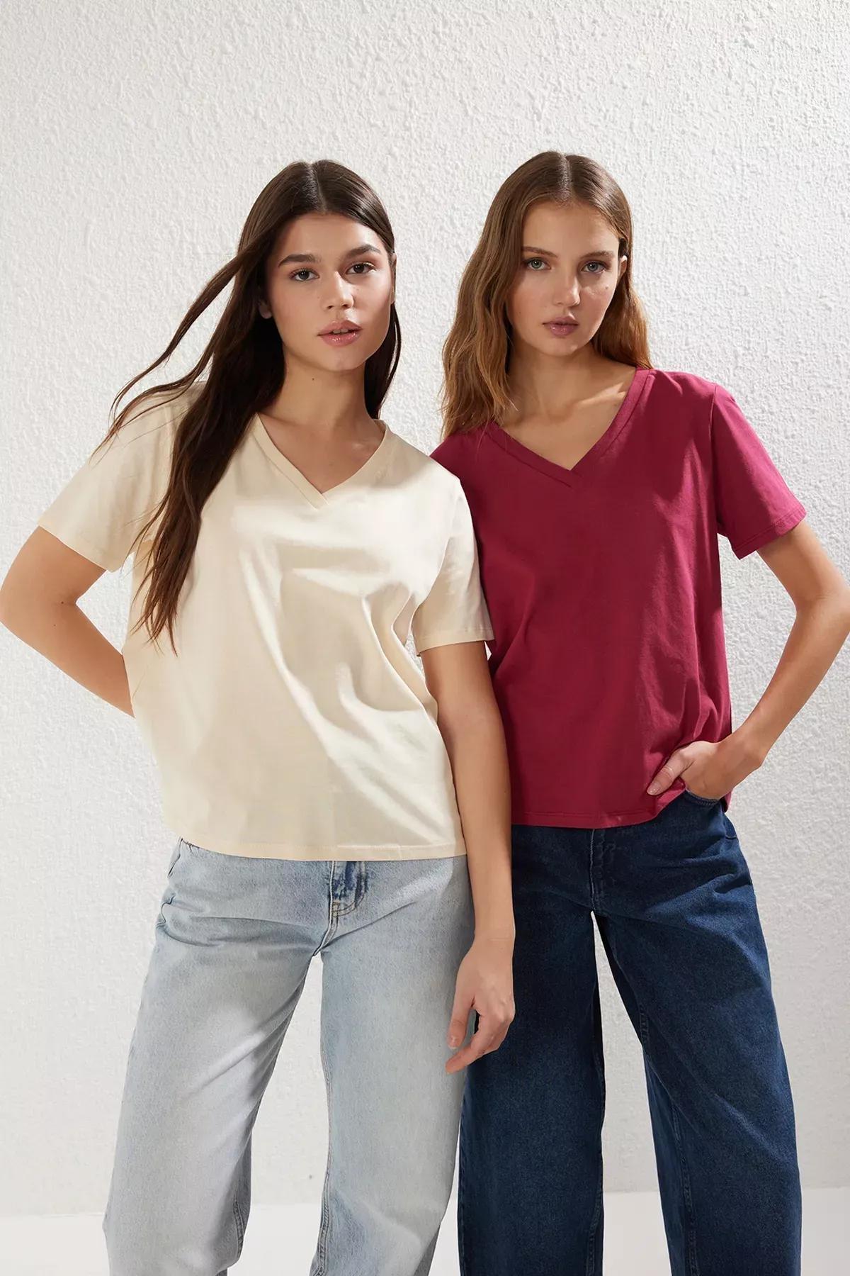Red V-Neck T-Shirts, set of 2, C101_6483, large image number 0