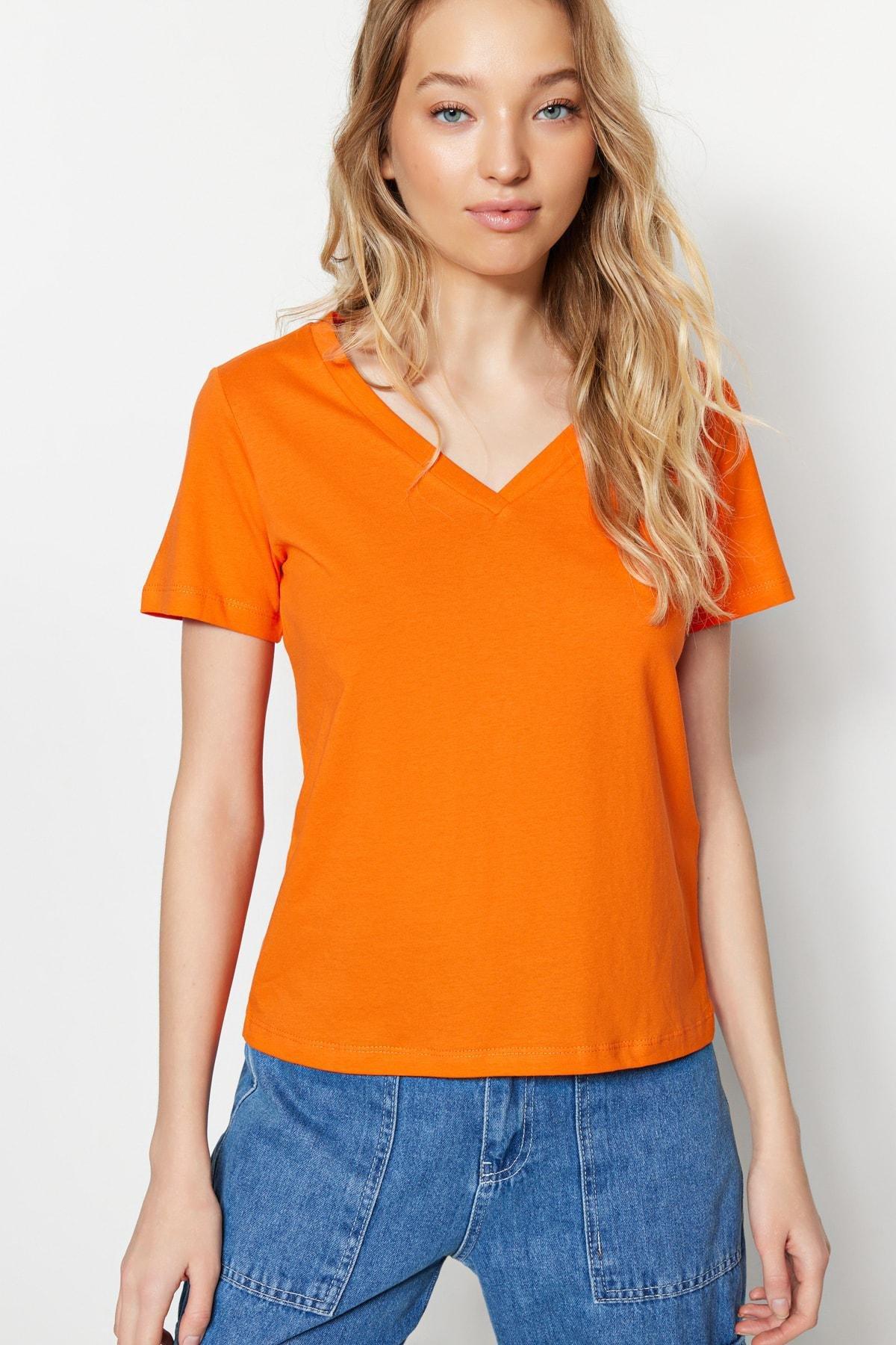 Multicolour V-Neck Knitted T-Shirt, Set Of 2, , large image number 1