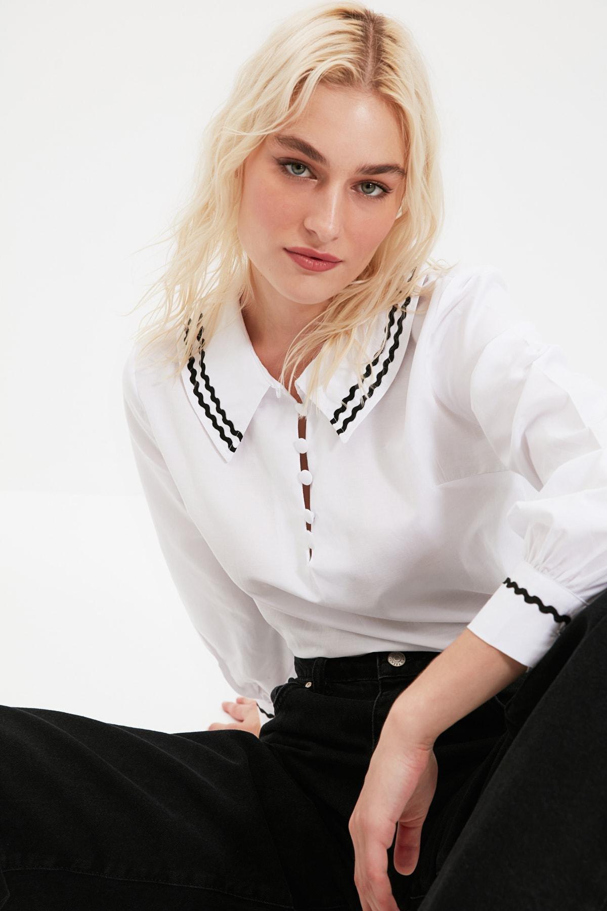 White Peter Pan Collar Blouse, , large image number 2