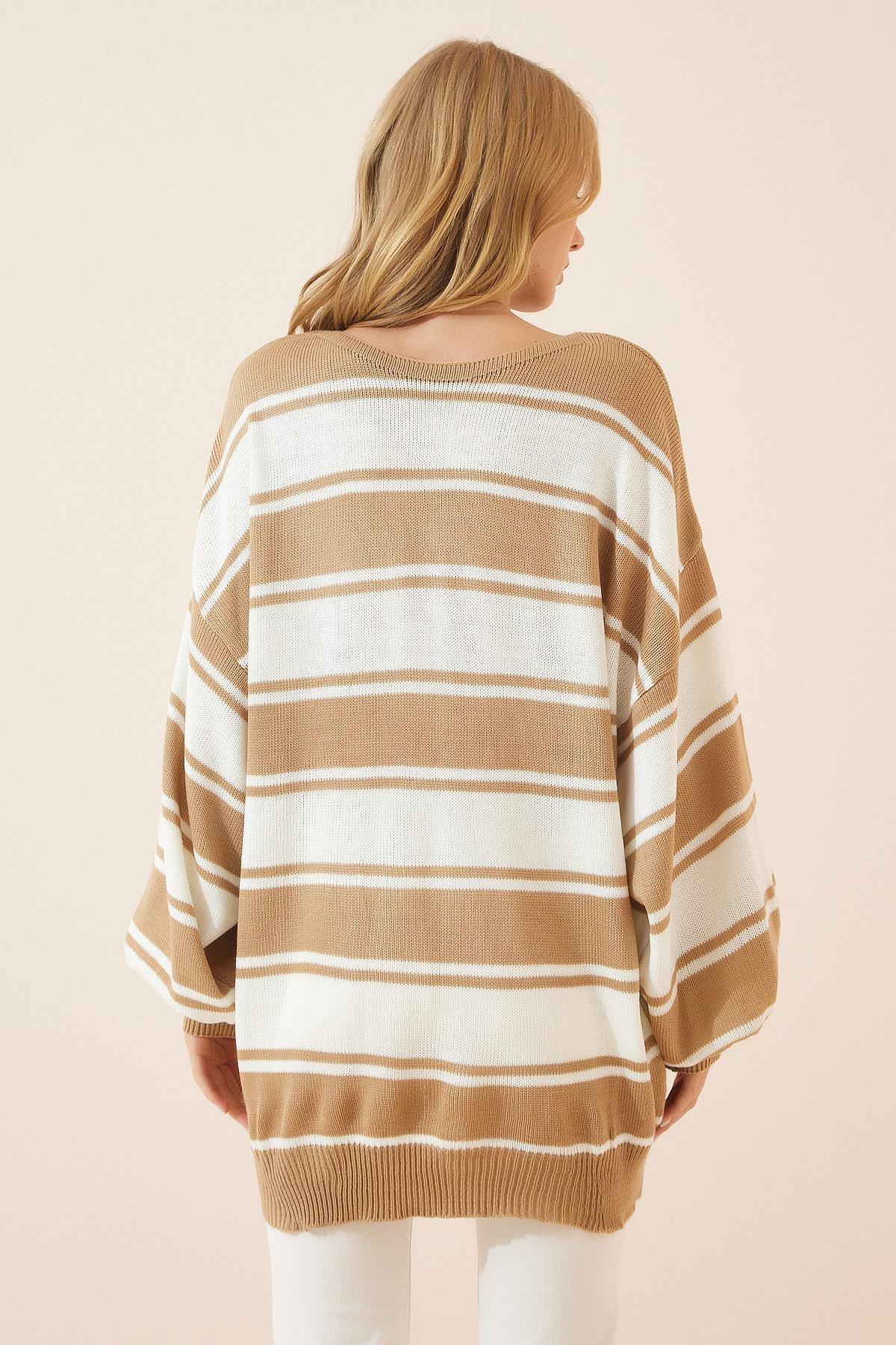 White Striped Oversize Sweater, , large image number 2