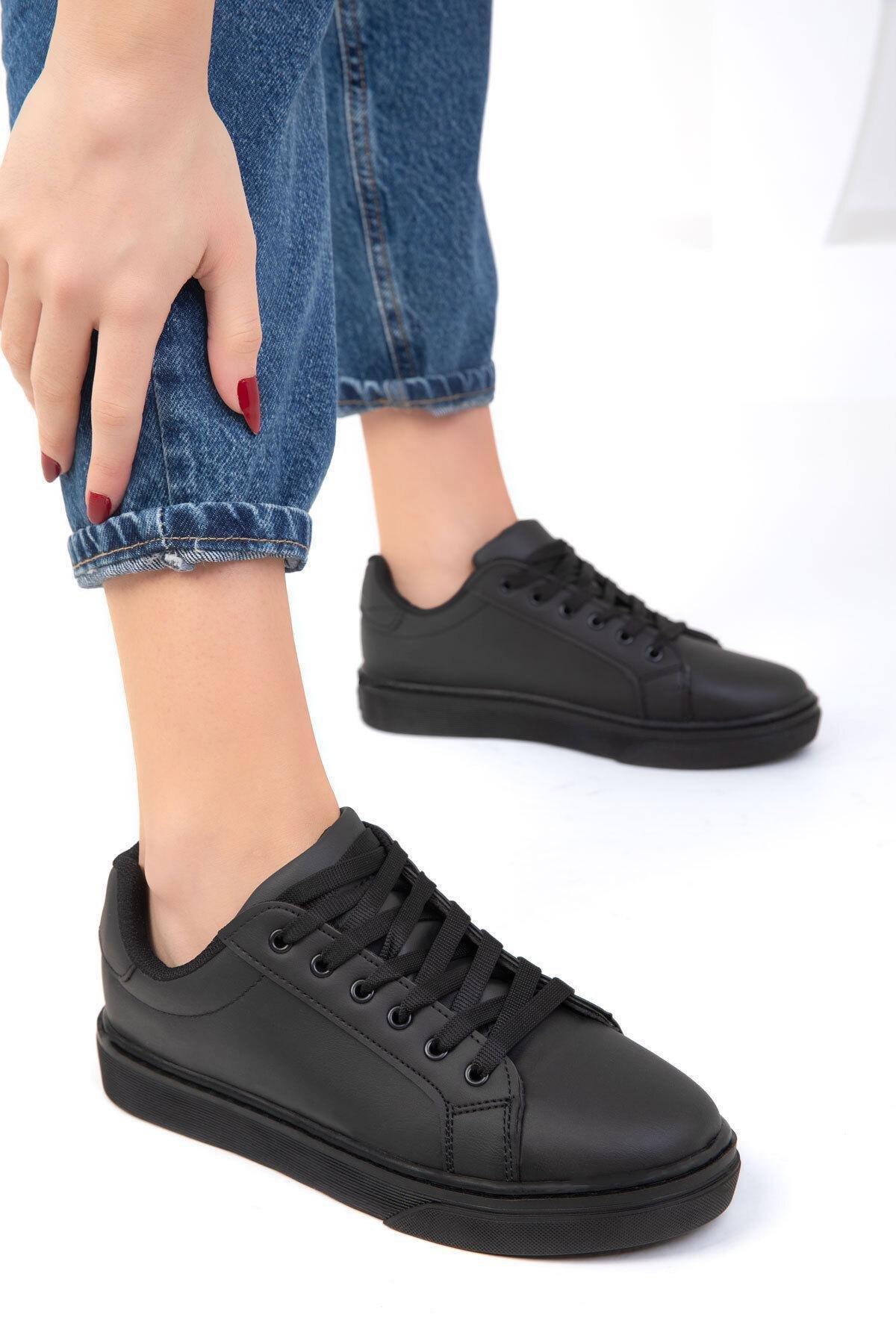 Black Laced Sneakers, , large image number 3