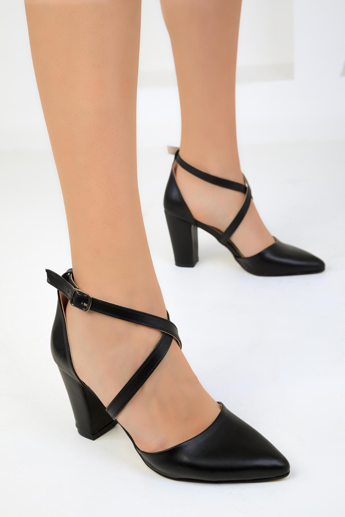 Black Classic Heeled Shoes, BLACK, large image number 3