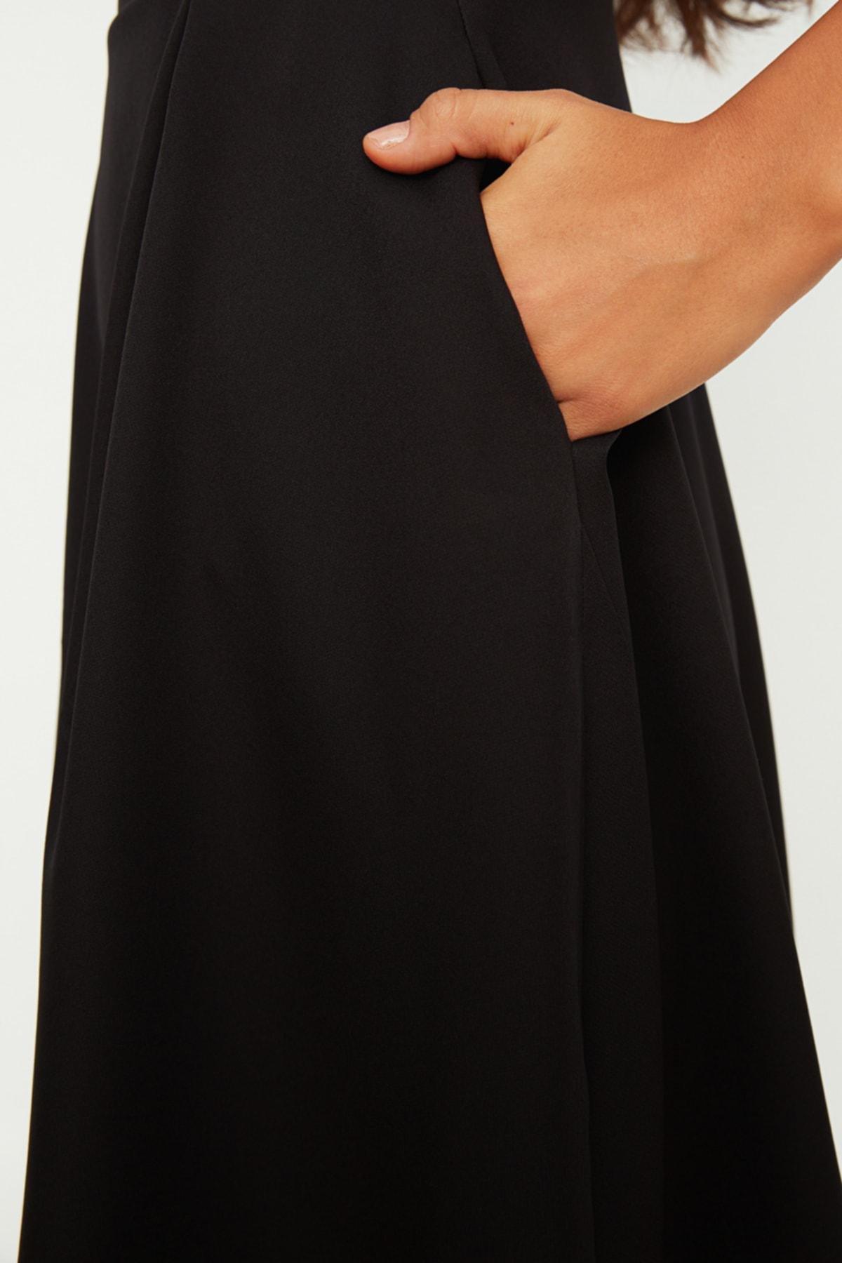 Black A Line Crew Neck Dress, , large image number 6