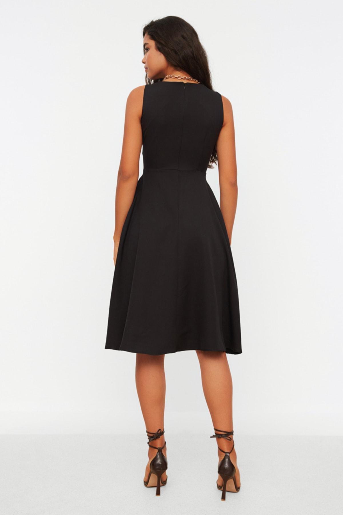 Black A Line Crew Neck Dress, , large image number 8