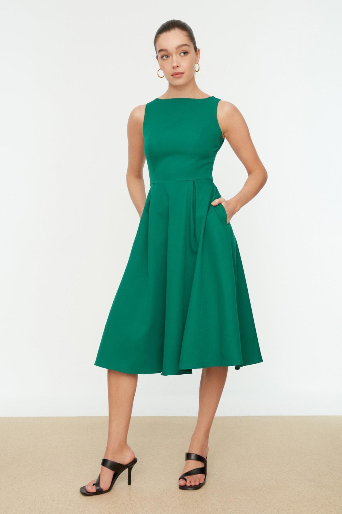 Green Open-Waist Pleated Midi Dress, Green, large image number 0