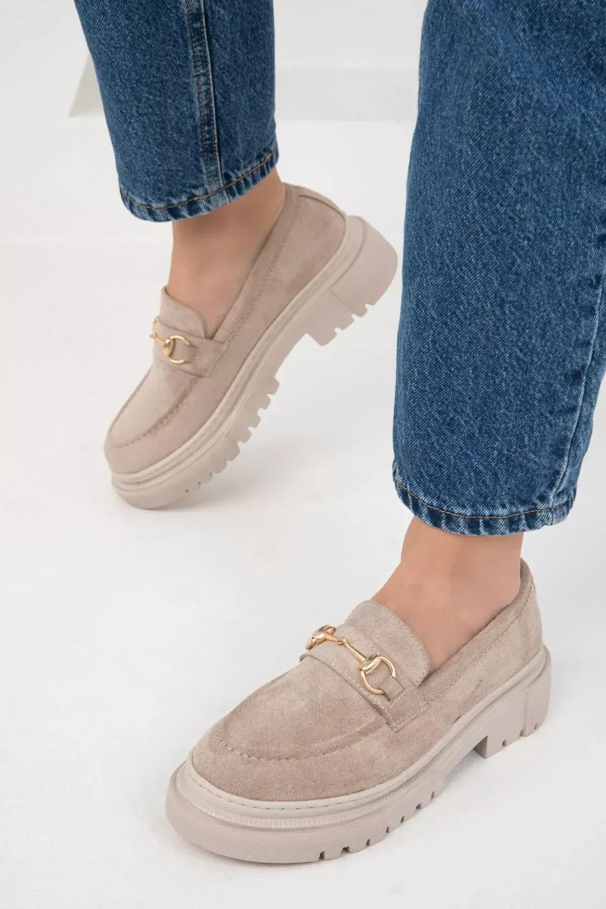 Beige Suede Chain Detailed Loafers, C101_3847, large image number 3