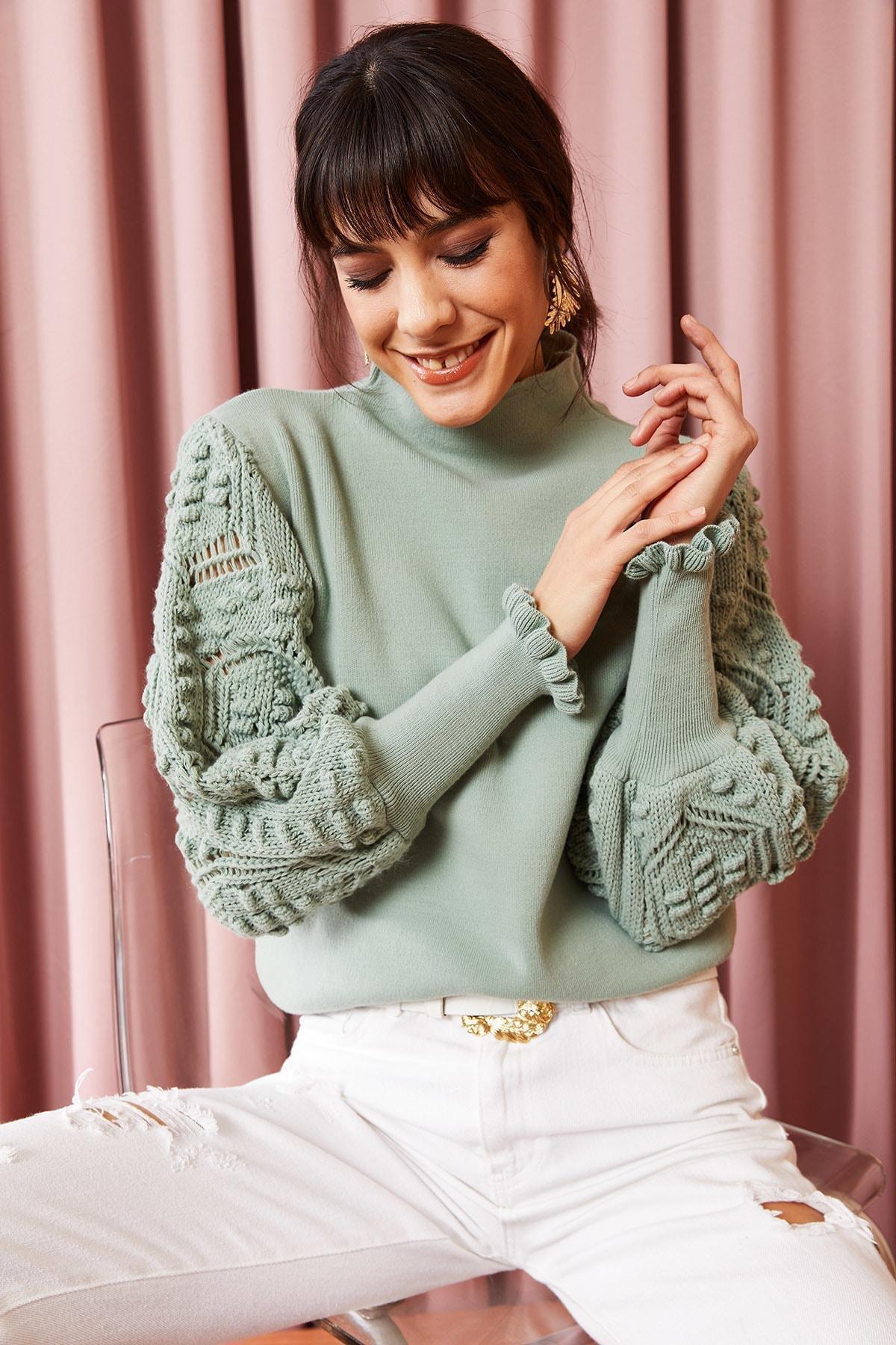 Green Turtleneck Sweater, MINT GREEN, large image number 3