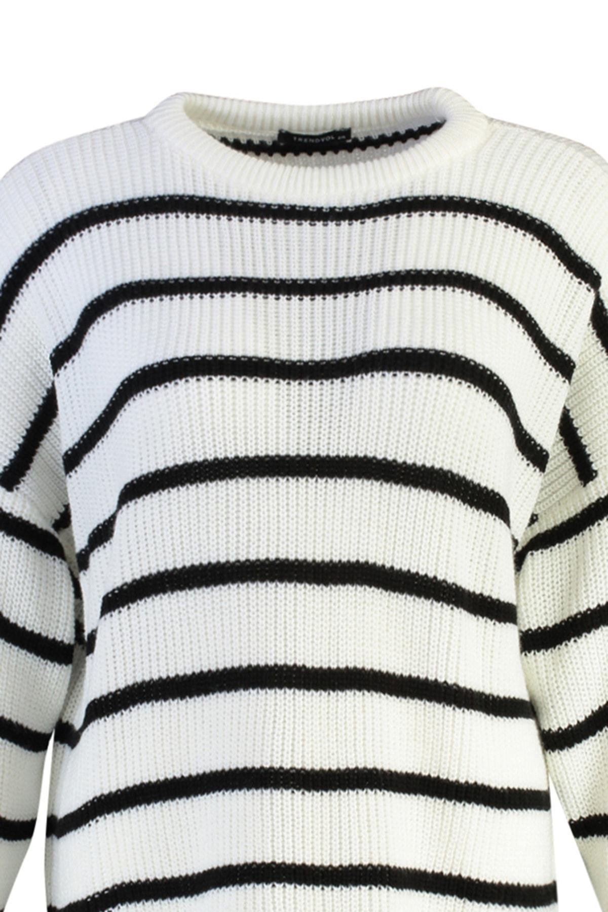 Beige Relaxed Plus Size Sweater, , large image number 7