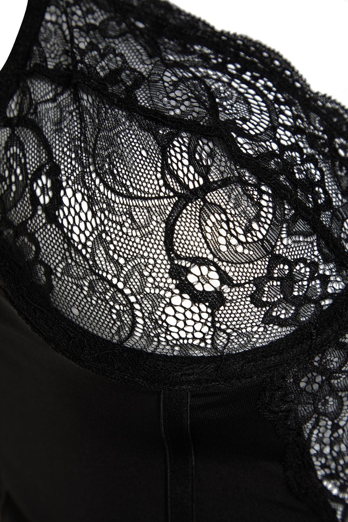 Trendyol - Black Lace Detailed Bustier Panties Underwear Sets