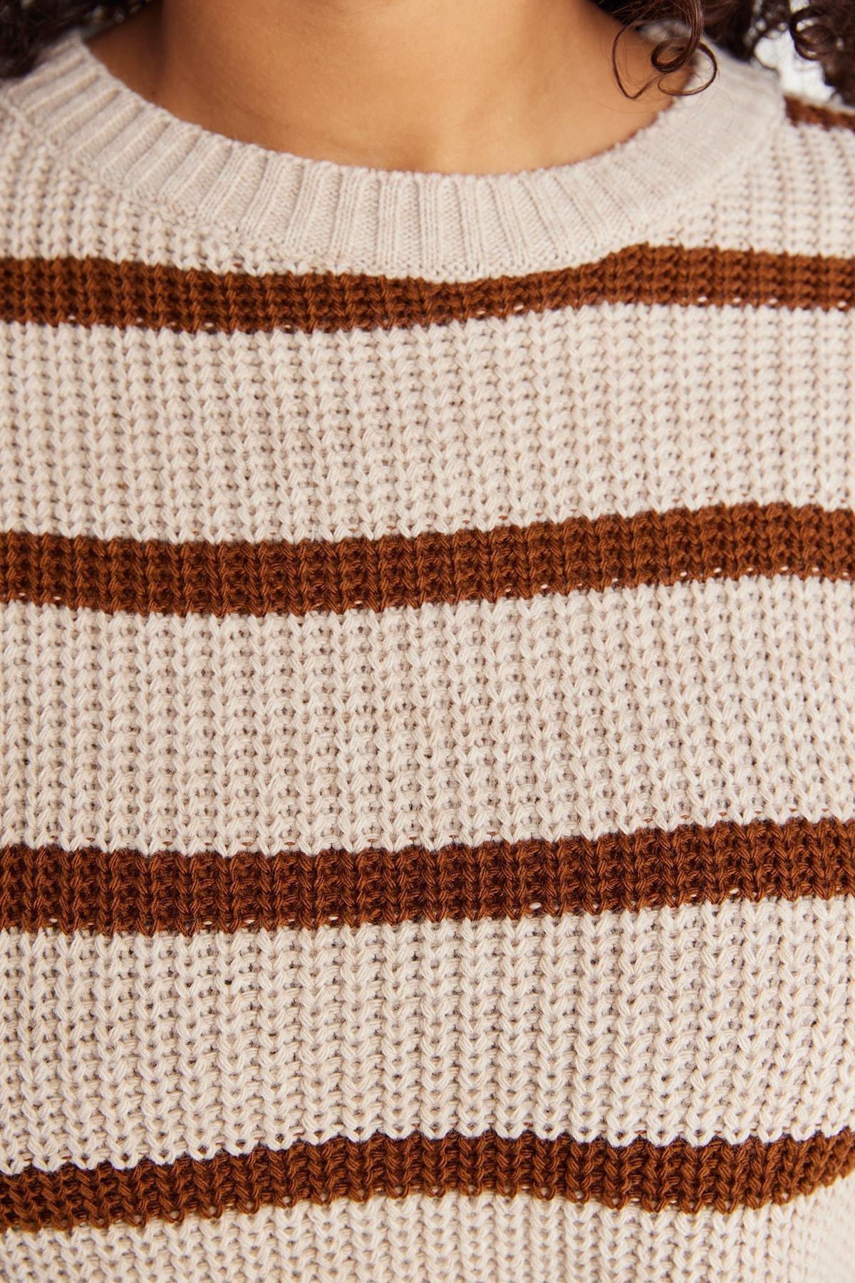 Beige Shift Plus Size Sweater, , large image number 2