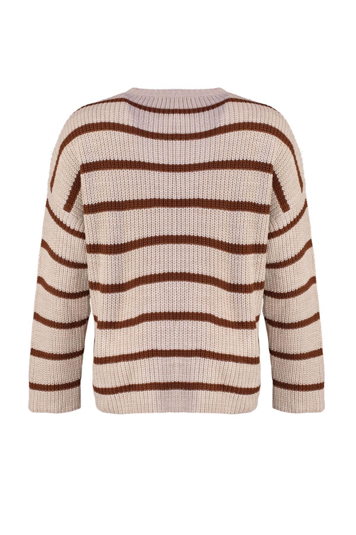 Beige Shift Plus Size Sweater, , large image number 6