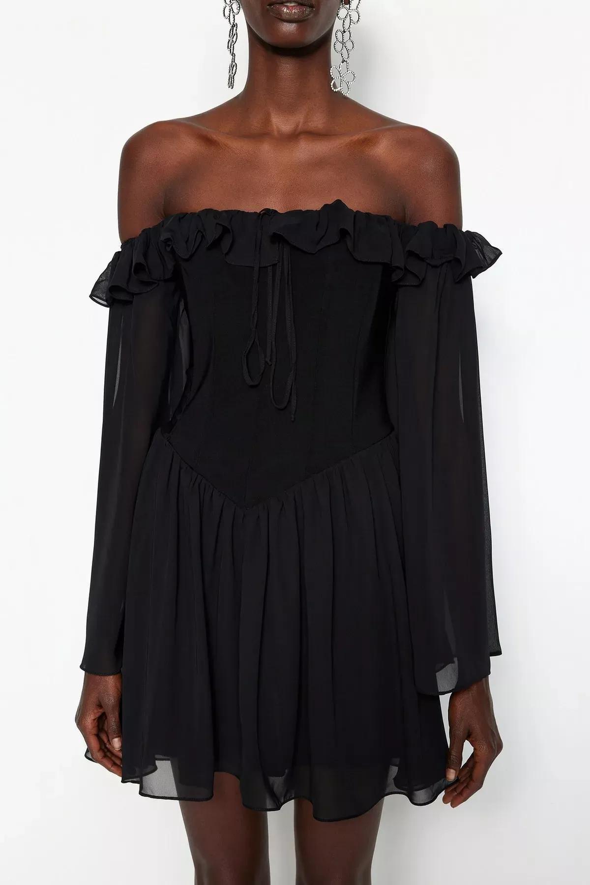 Black Skater Carmen Collar Dress, , large image number 4