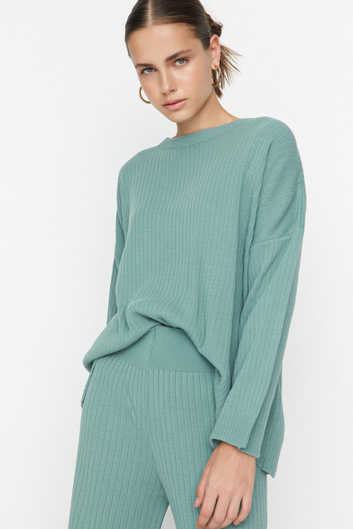 Green Crew Neck Co-Ord Set, , large image number 5