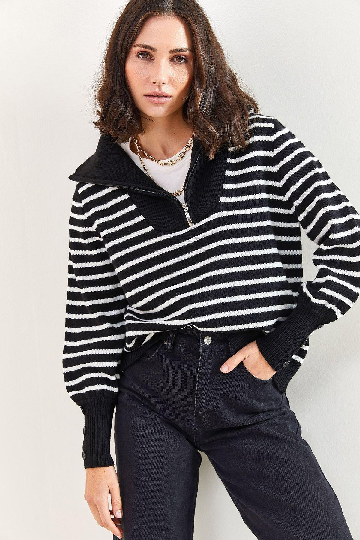 Black Turtleneck Zippered Pattern Sweater, BLACK, large image number 1