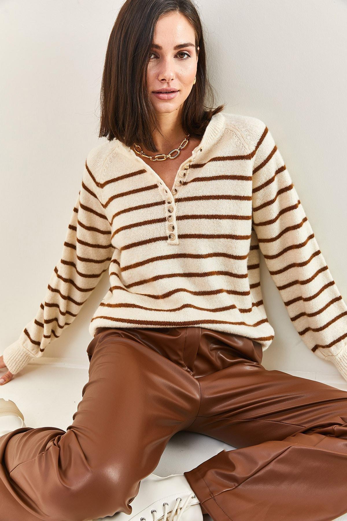 Beige Turtleneck Striped Knitted Sweater, BEIGE-BROWN, large image number 2