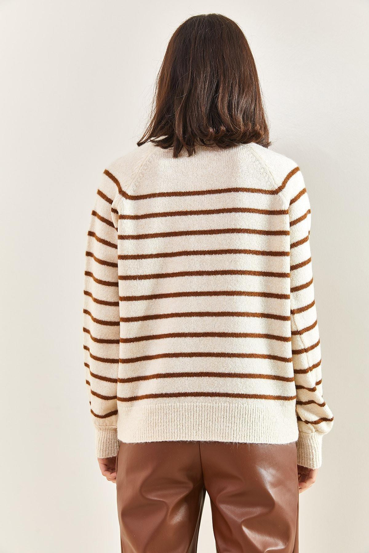 Beige Turtleneck Striped Knitted Sweater, BEIGE-BROWN, large image number 4