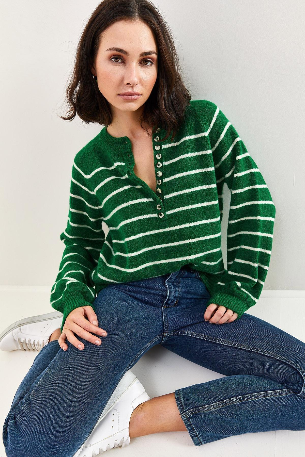 Green Turtleneck Striped Knitted Sweater, Green, large image number 3