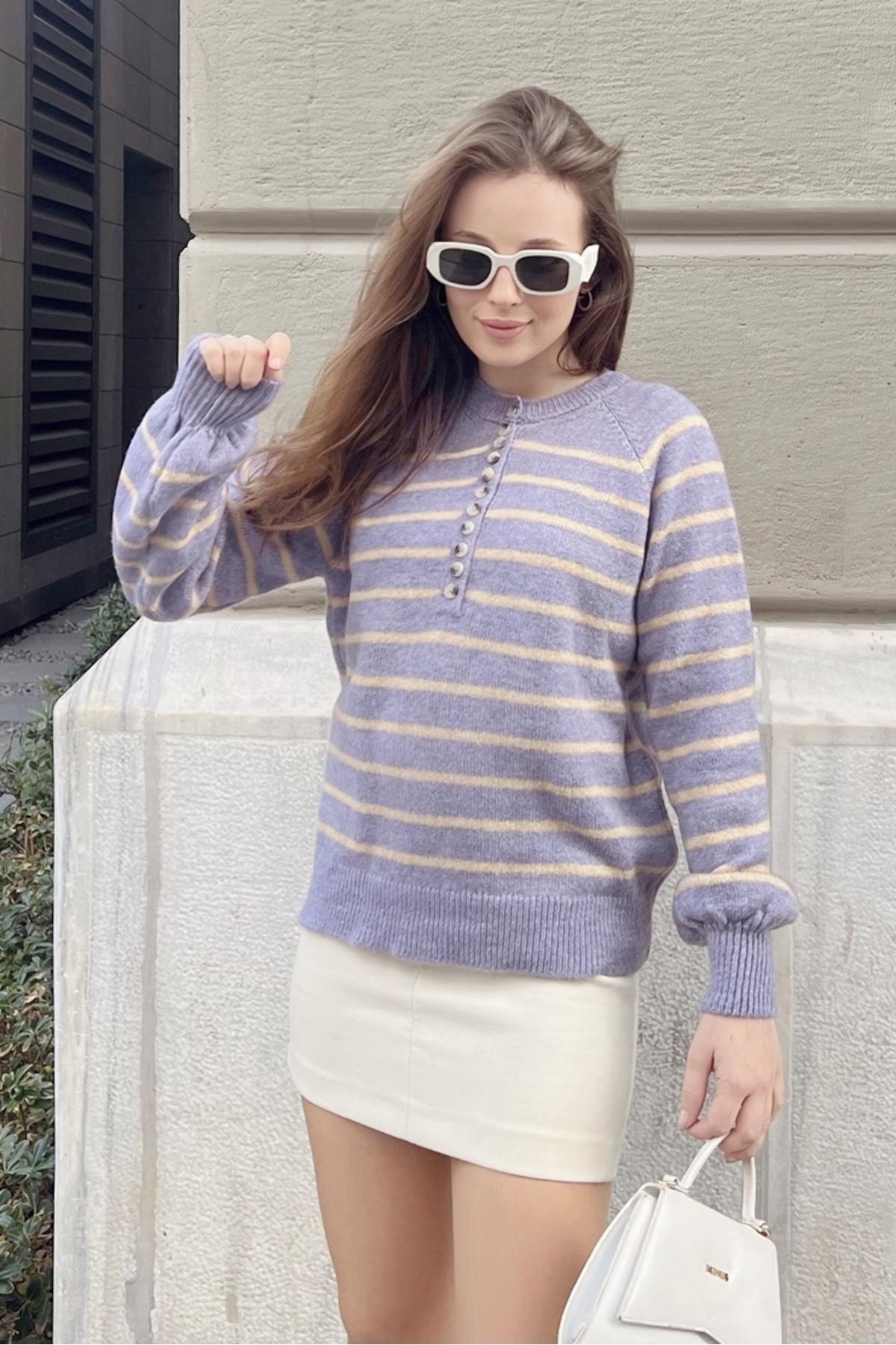 Lilac Turtleneck Striped Knitted Sweater, Lilac-Beige, large image number 0
