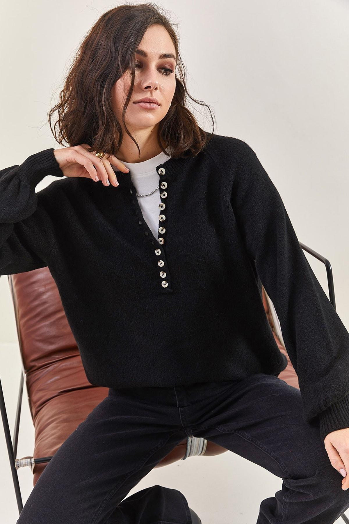 Black Button Down Turtleneck Knitted Sweater, C101_5231, large image number 0