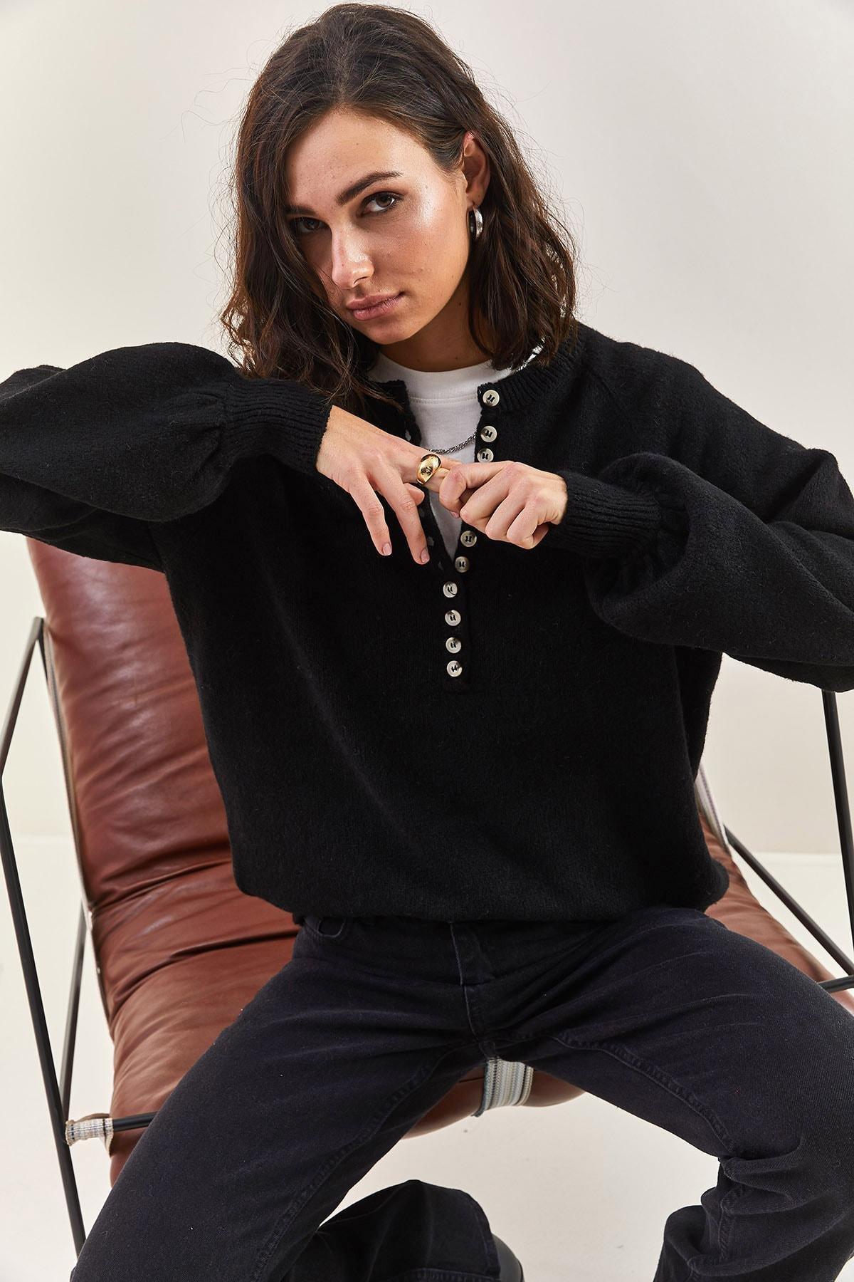 Black Button Down Turtleneck Knitted Sweater, C101_5231, large image number 5