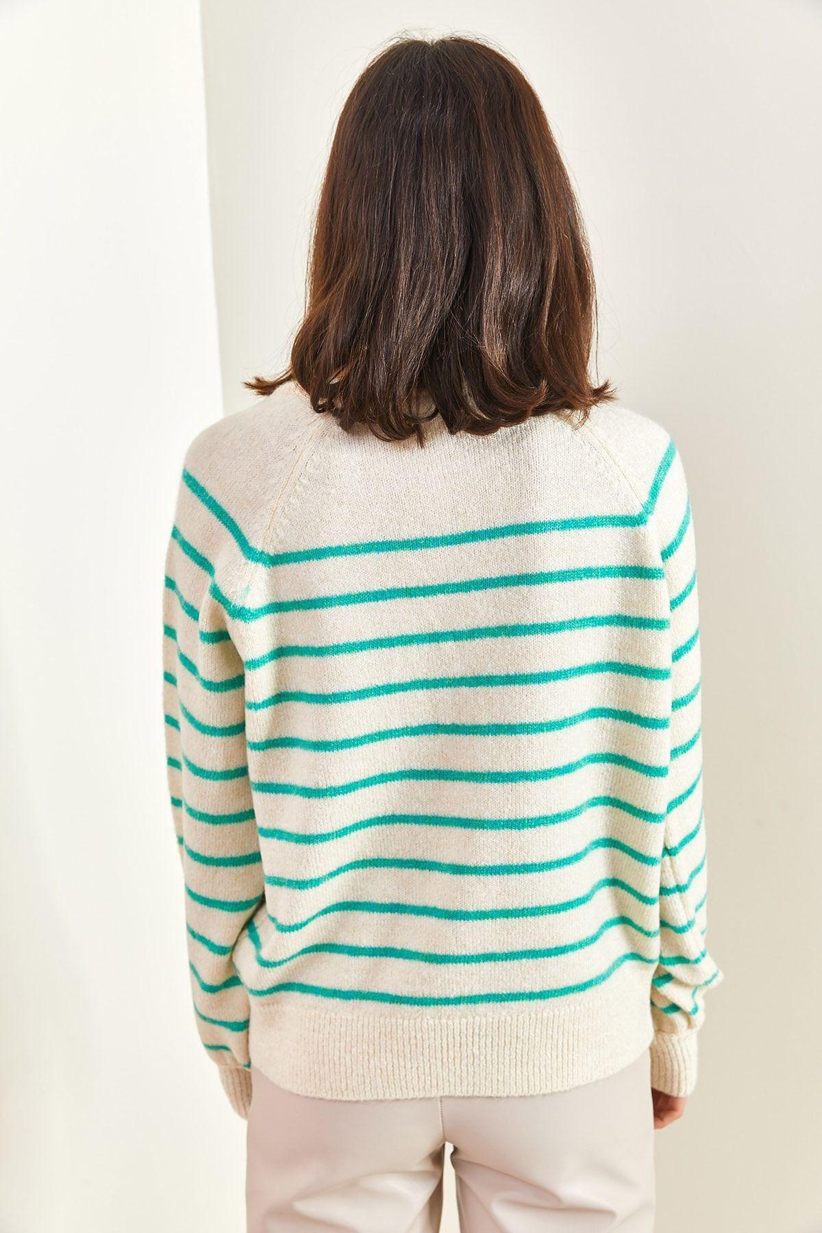 Multicolour Buttoned Collared Turtleneck Striped Sweater, C101_5637, large image number 1