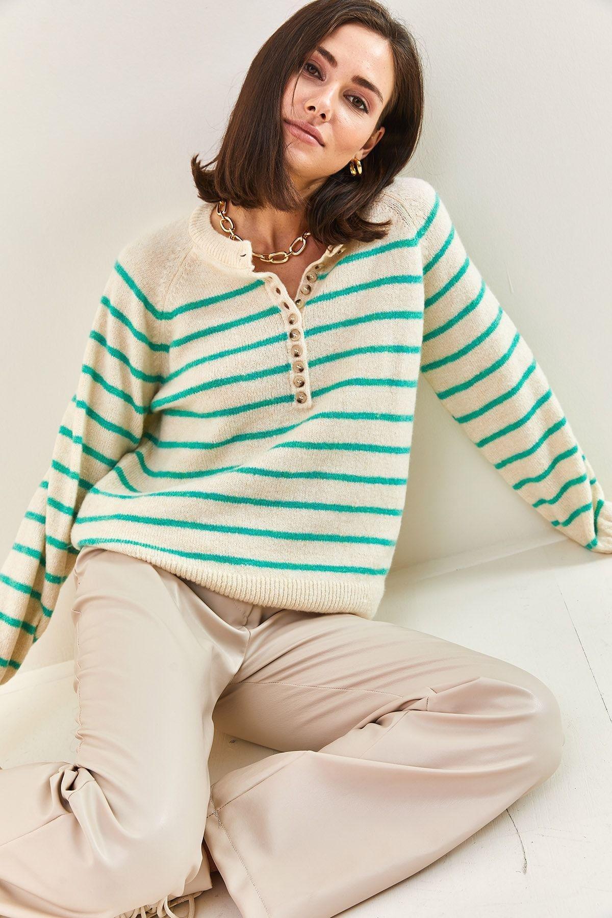 Multicolour Buttoned Collared Turtleneck Striped Sweater, C101_5637, large image number 5