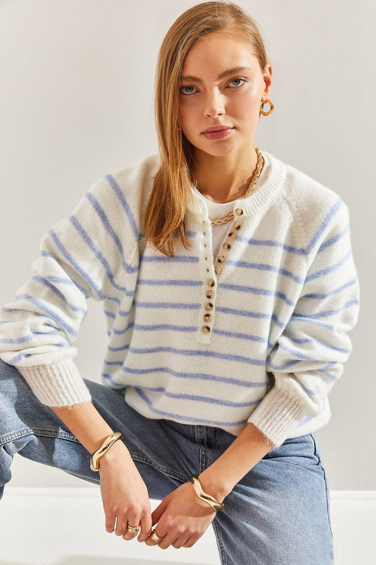 Multicolour Buttoned Collared Turtleneck Striped Sweater, C101_5674, large image number 1