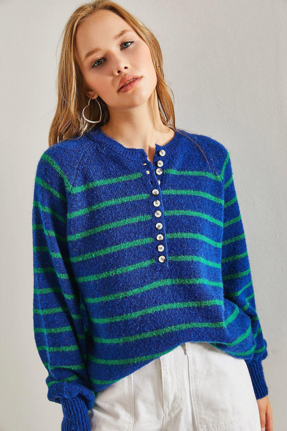 Multicolour Buttoned Collared Turtleneck Striped Sweater, C101_6715, large image number 0