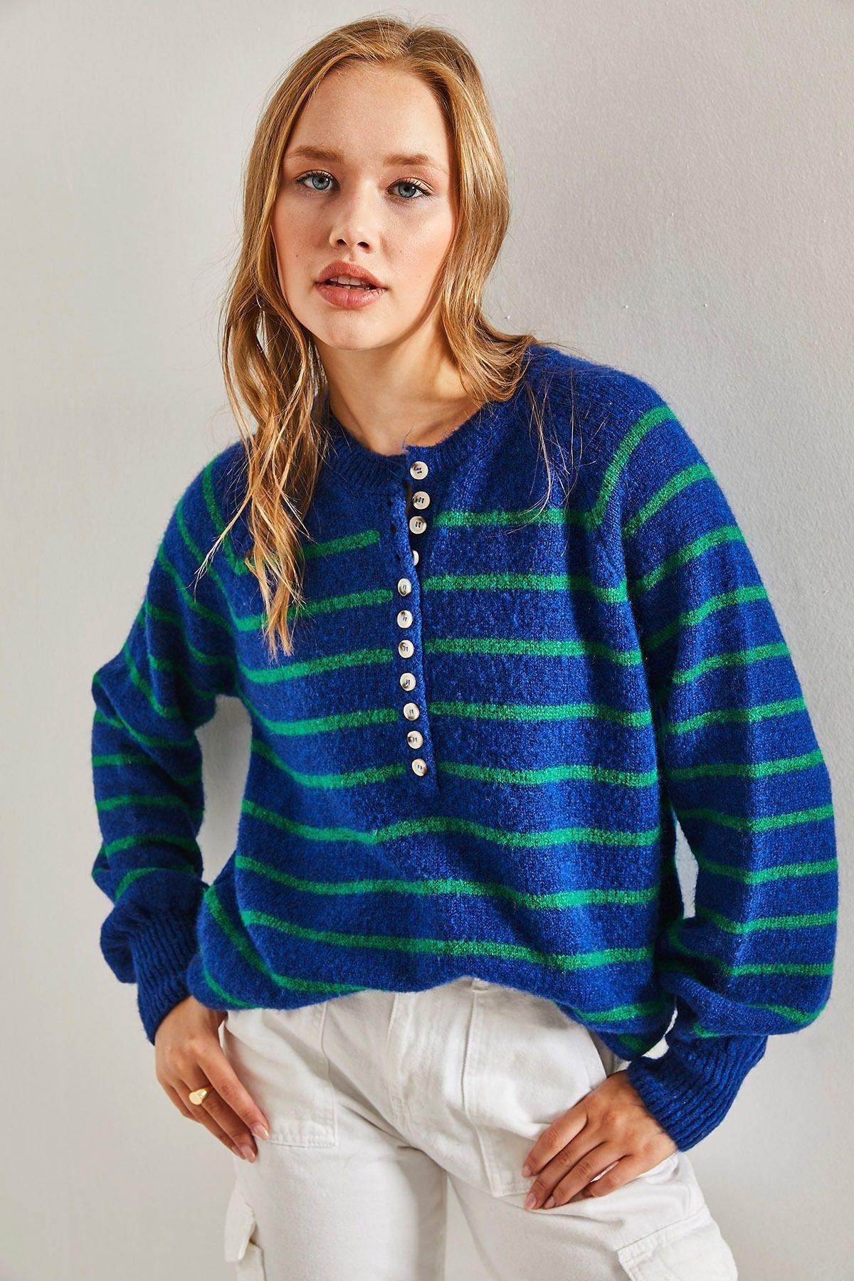 Multicolour Buttoned Collared Turtleneck Striped Sweater, C101_6715, large image number 4
