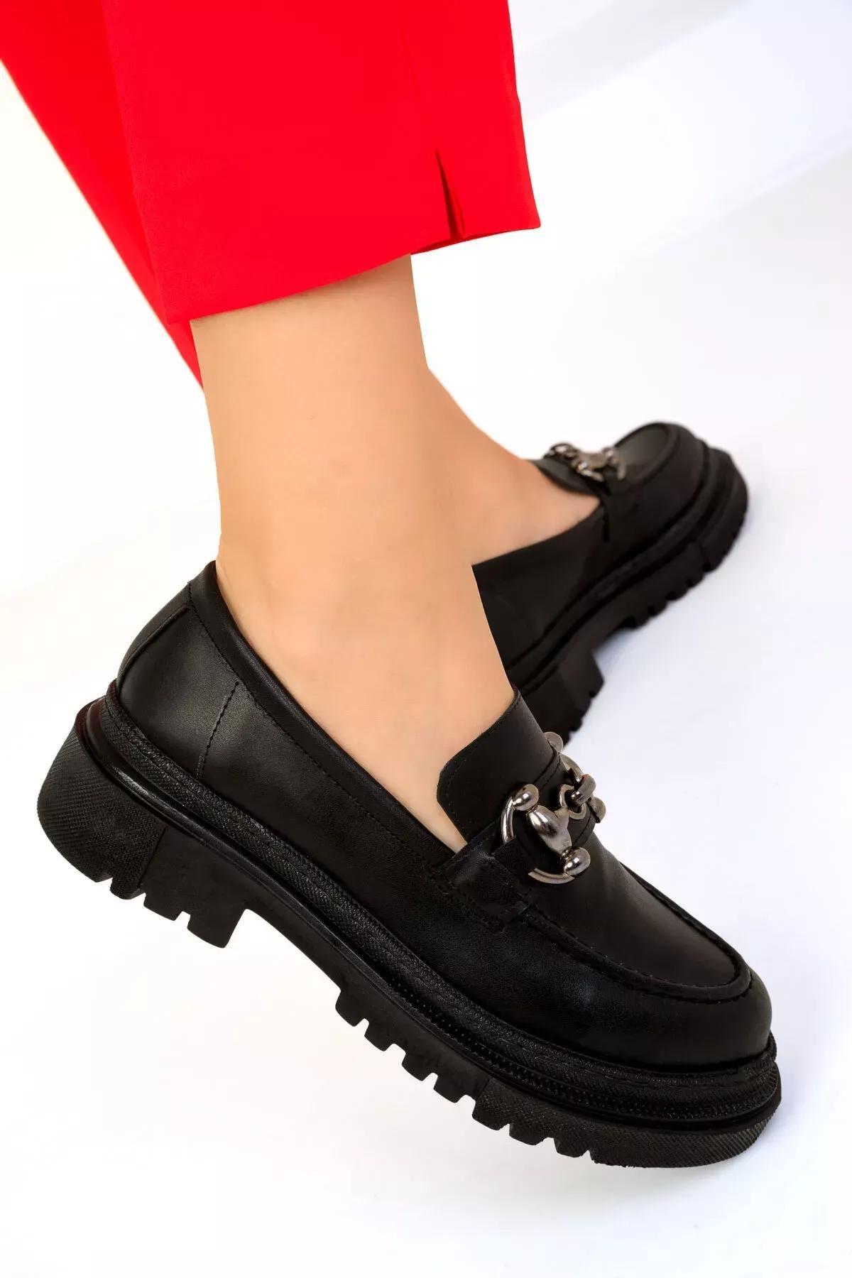 Black Chain Detailed Loafers, BLACK, large image number 4