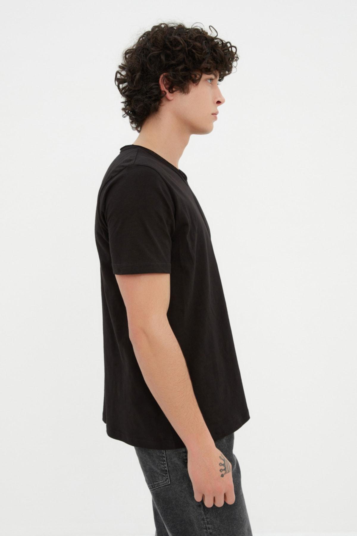 Black V Neck Tshirt, , large image number 2
