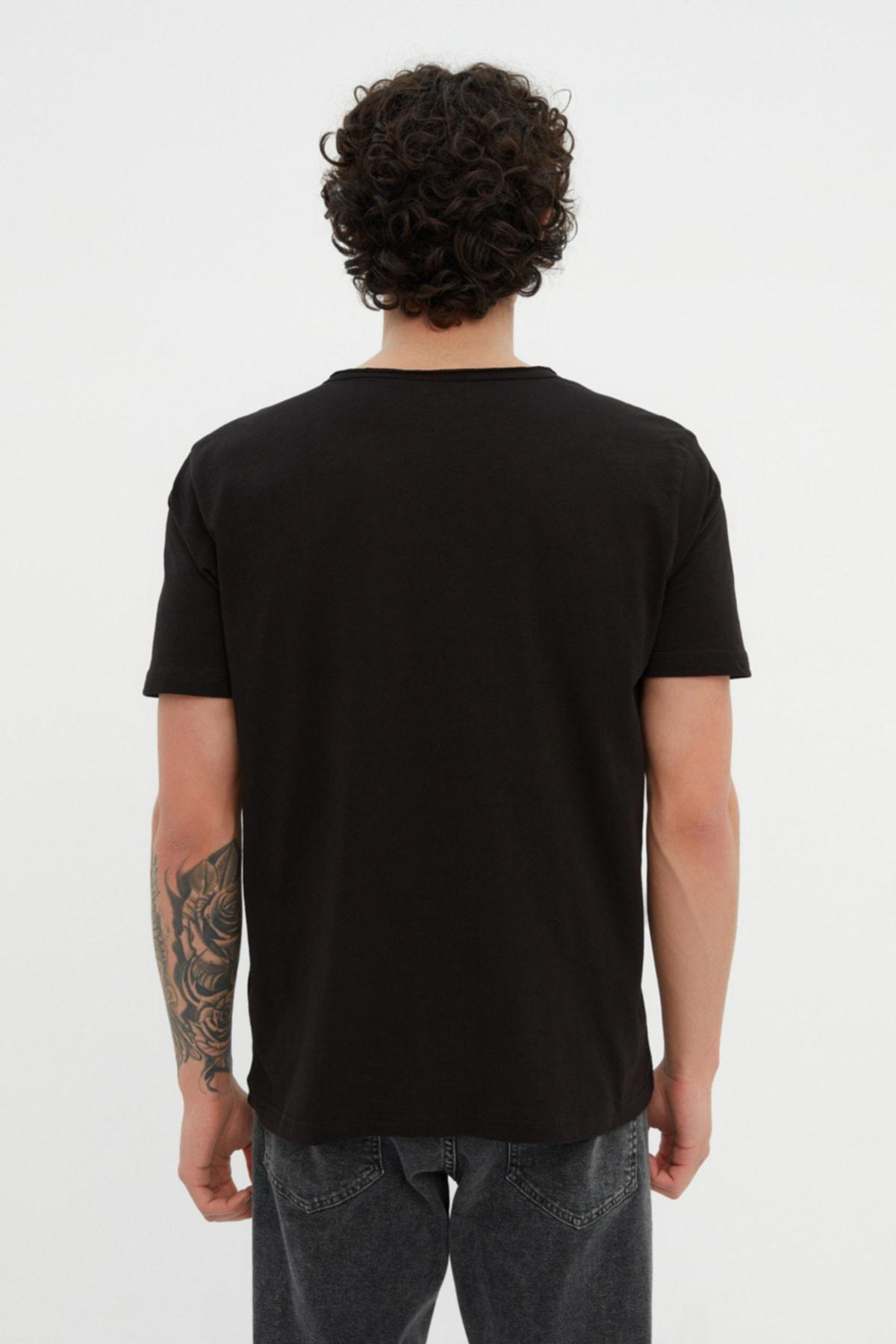 Black V Neck Tshirt, , large image number 6