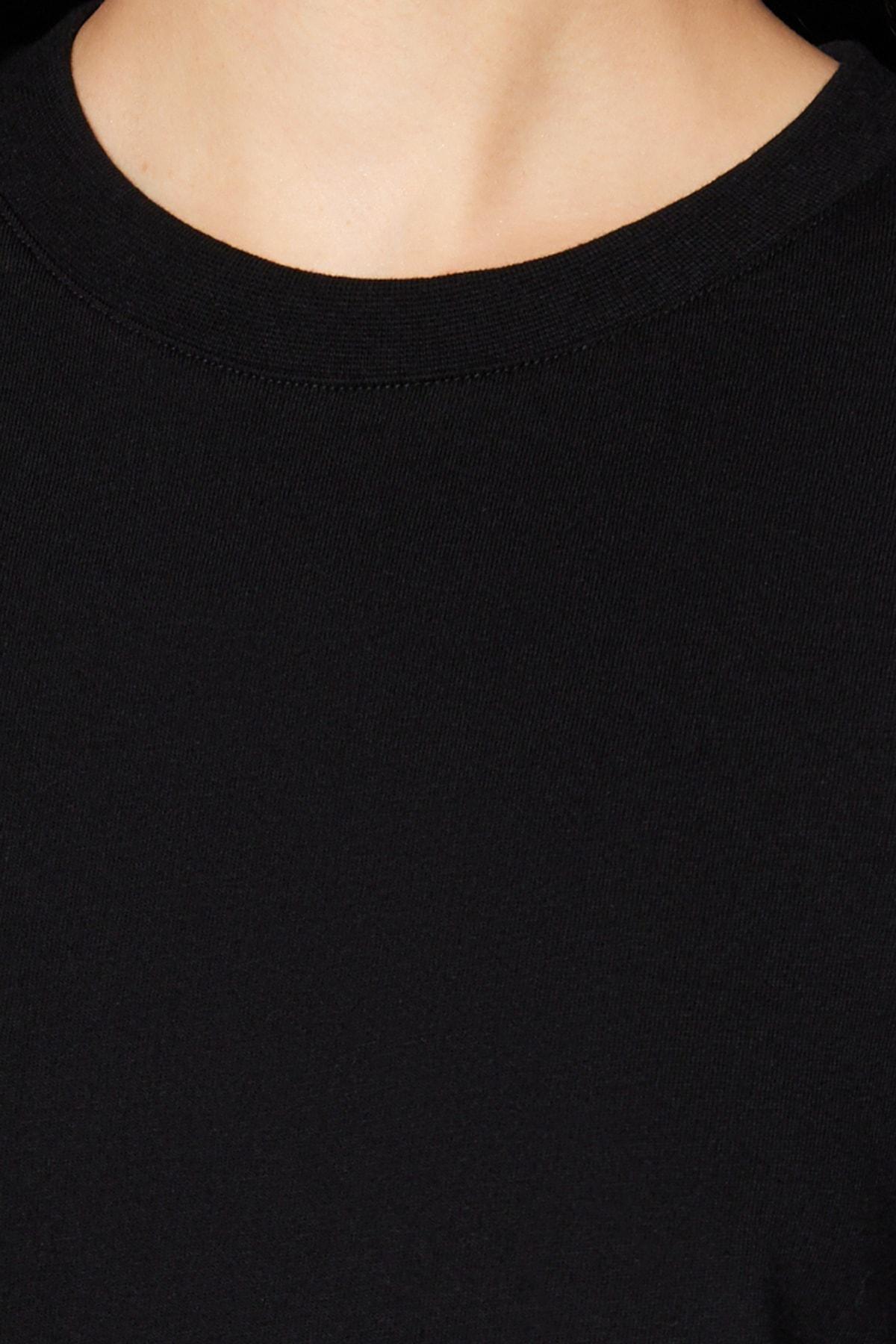 Black Crew Neck Tshirt, , large image number 4