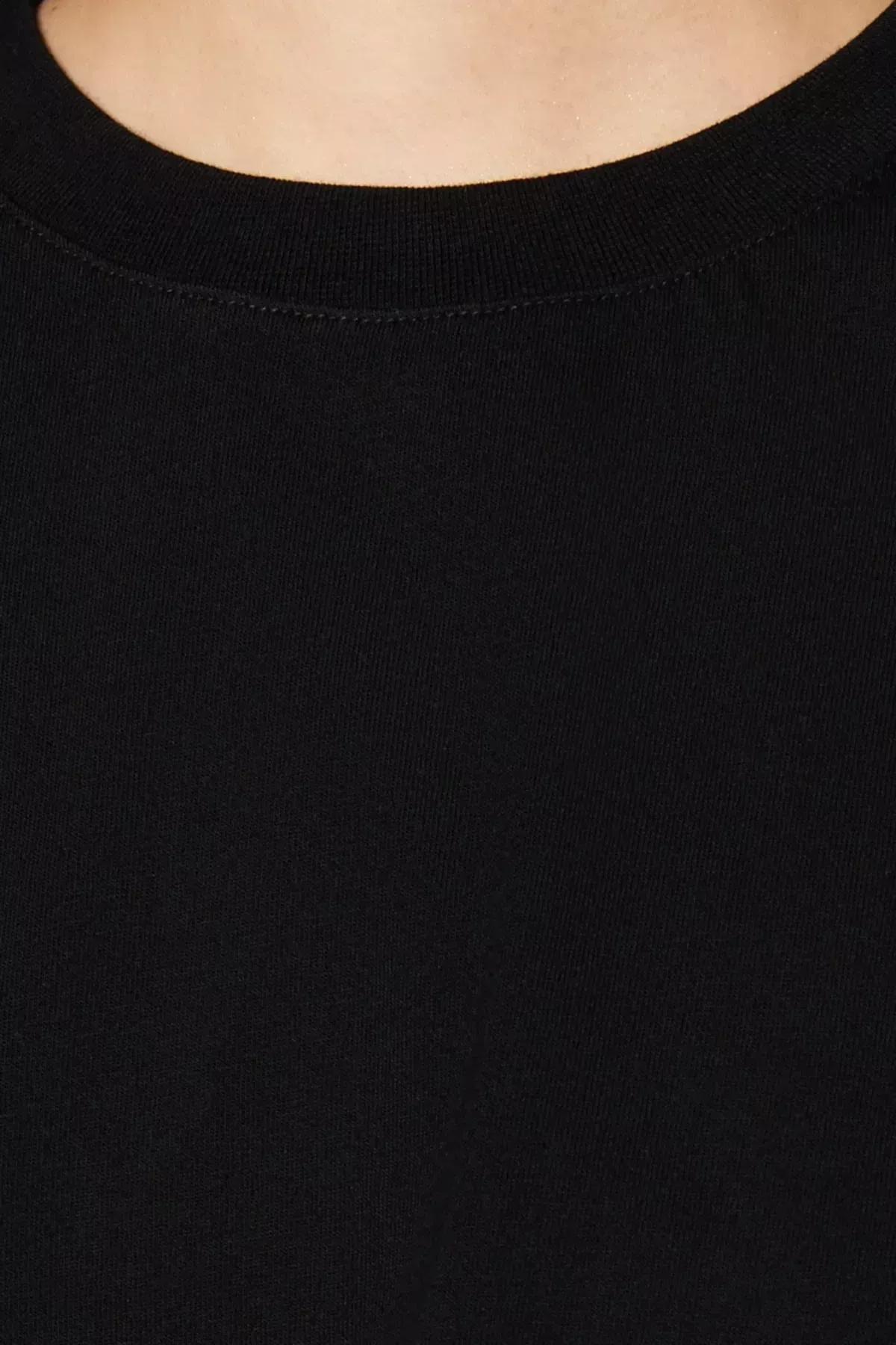 Black Crew Neck T-Shirt, Black, large image number 4