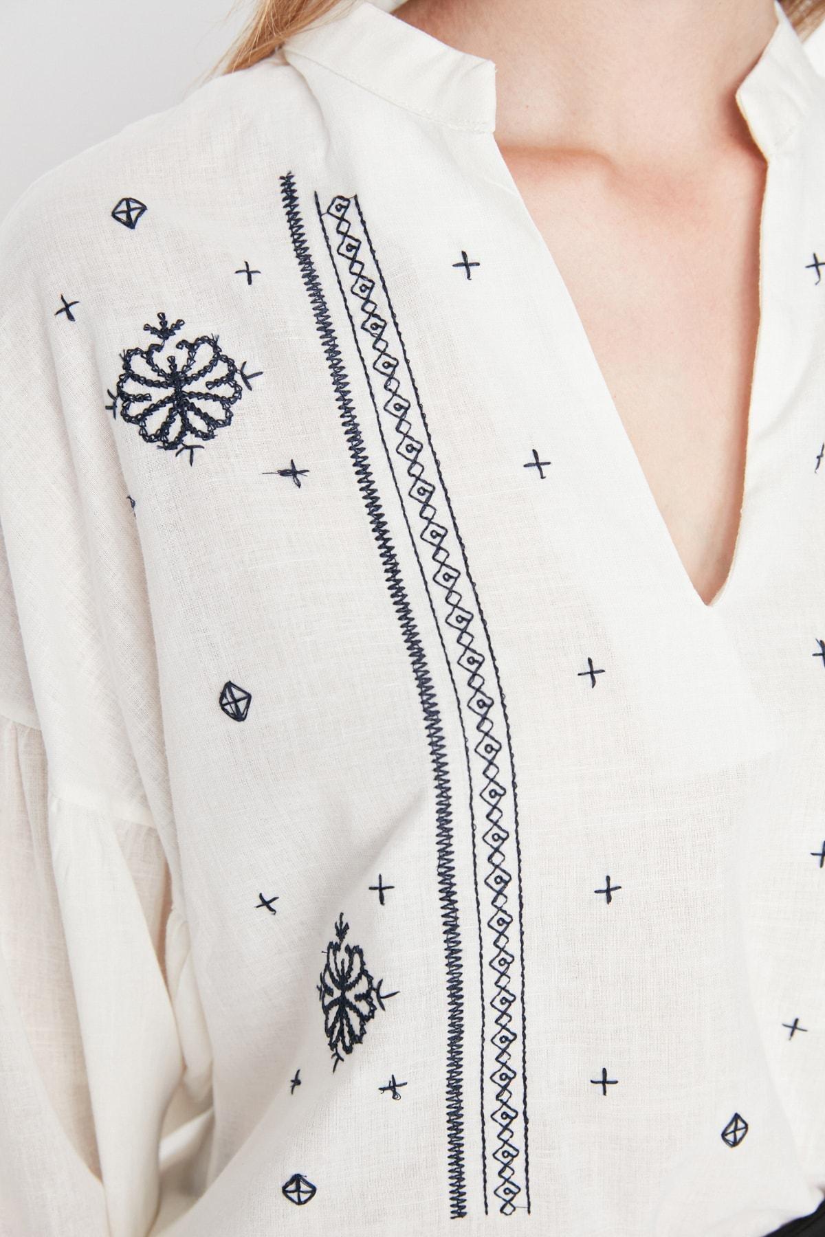 White Mandarin Collar Blouse, White, large image number 3