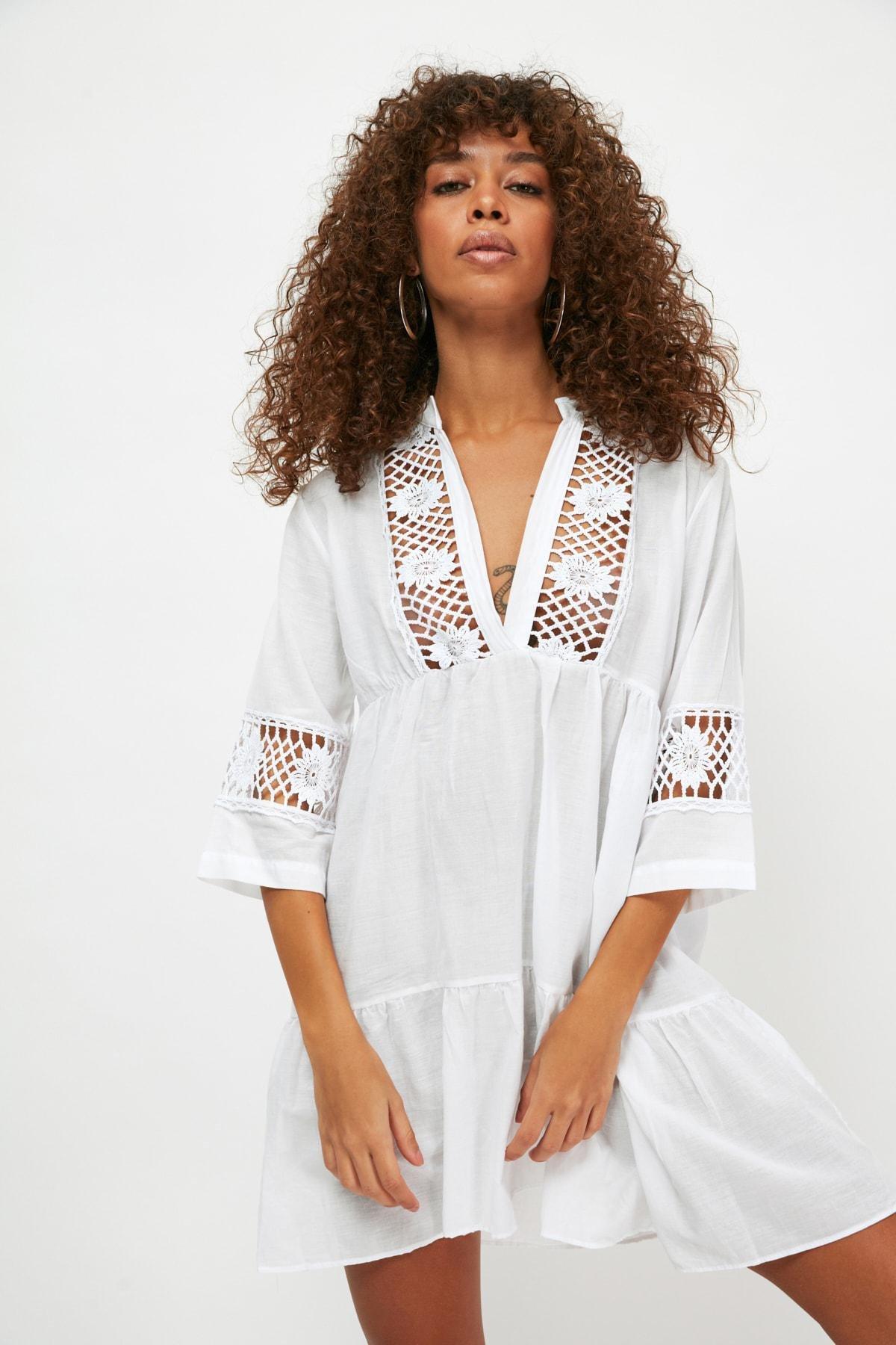 White V-Neck Skater Dress, , large image number 7