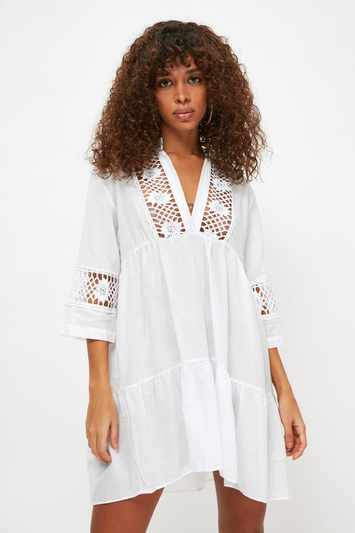 White V-Neck Skater Dress, , large image number 8