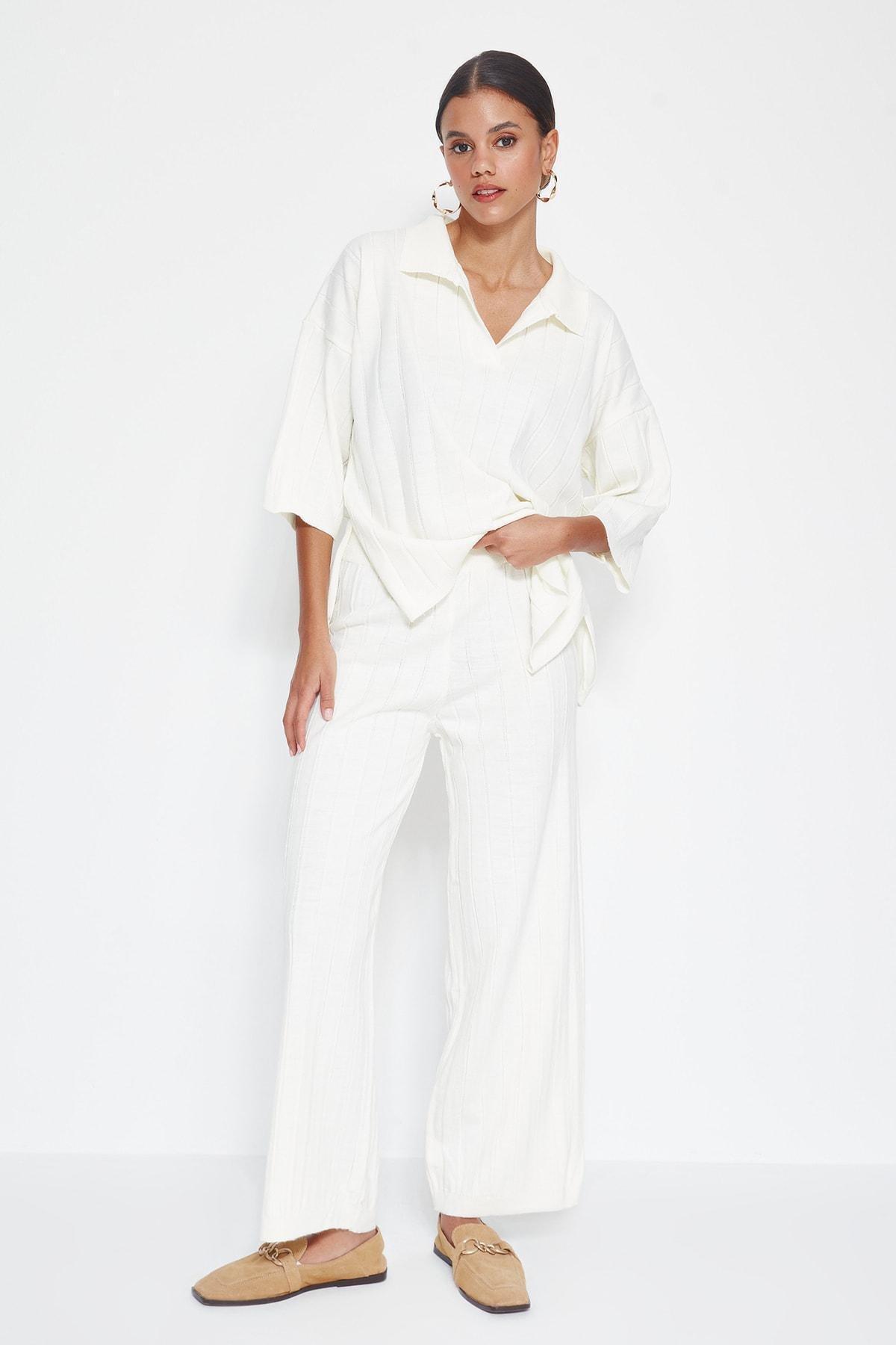 Trendyol - White Corded Knitwear Pyjamas Set