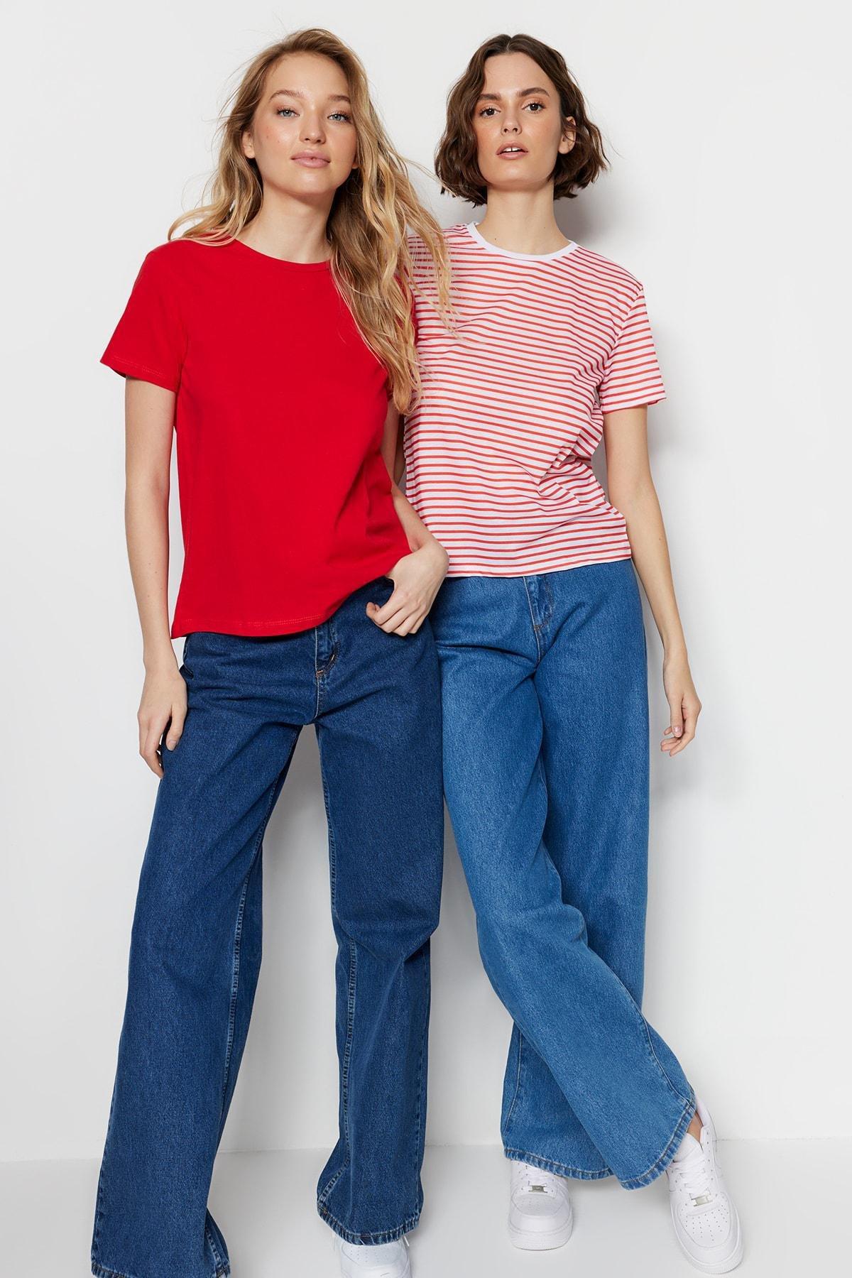 تيشيرت بفتحة رقبة مستديرة، مجموعة من قطعتين، أحمر, Red, large image number 0