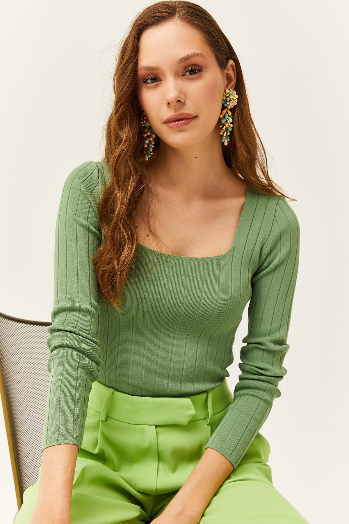 Green Square Neck Thick Ribbed Blouse, C101_2444, large image number 2
