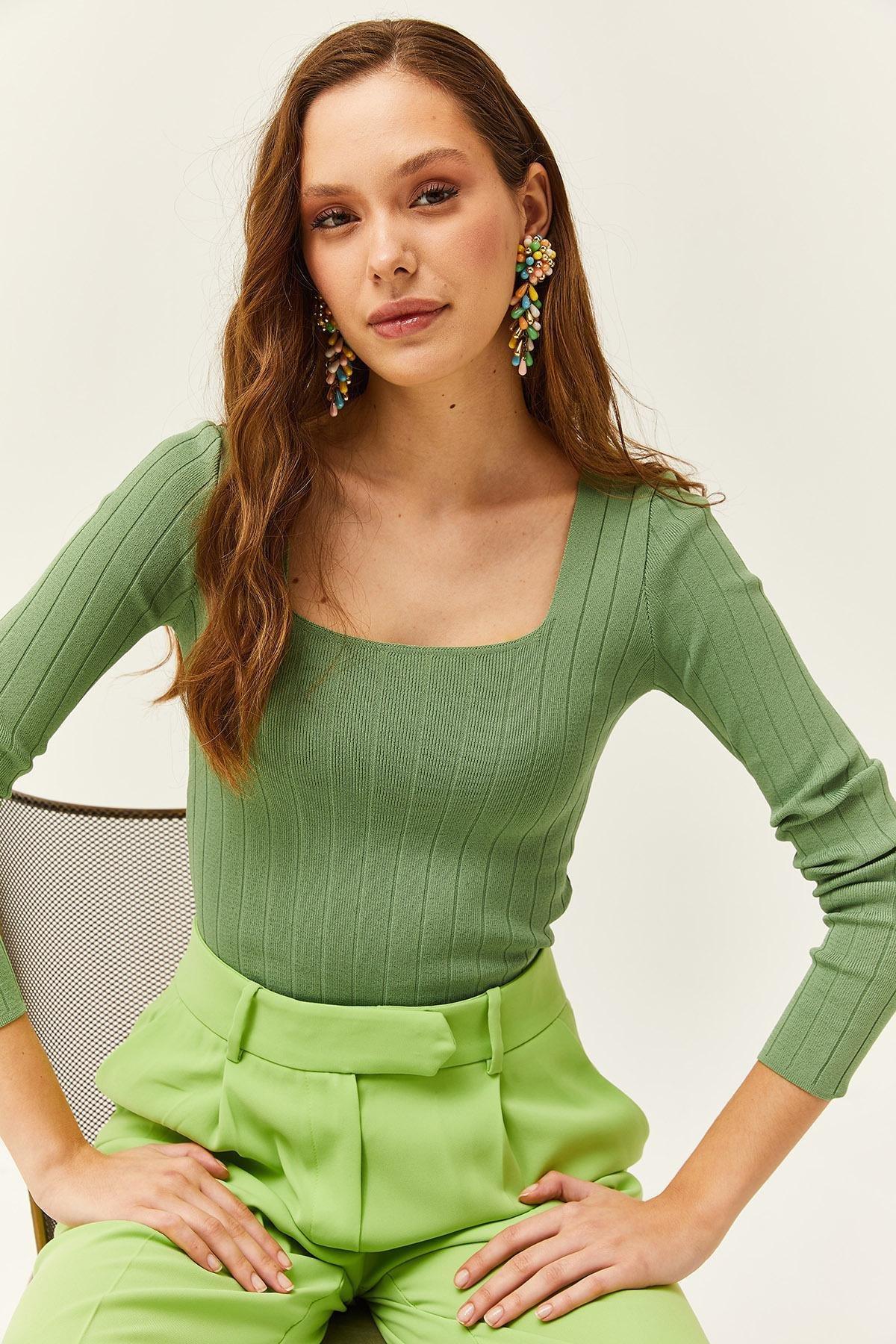 Green Square Neck Thick Ribbed Blouse, C101_2444, large image number 3