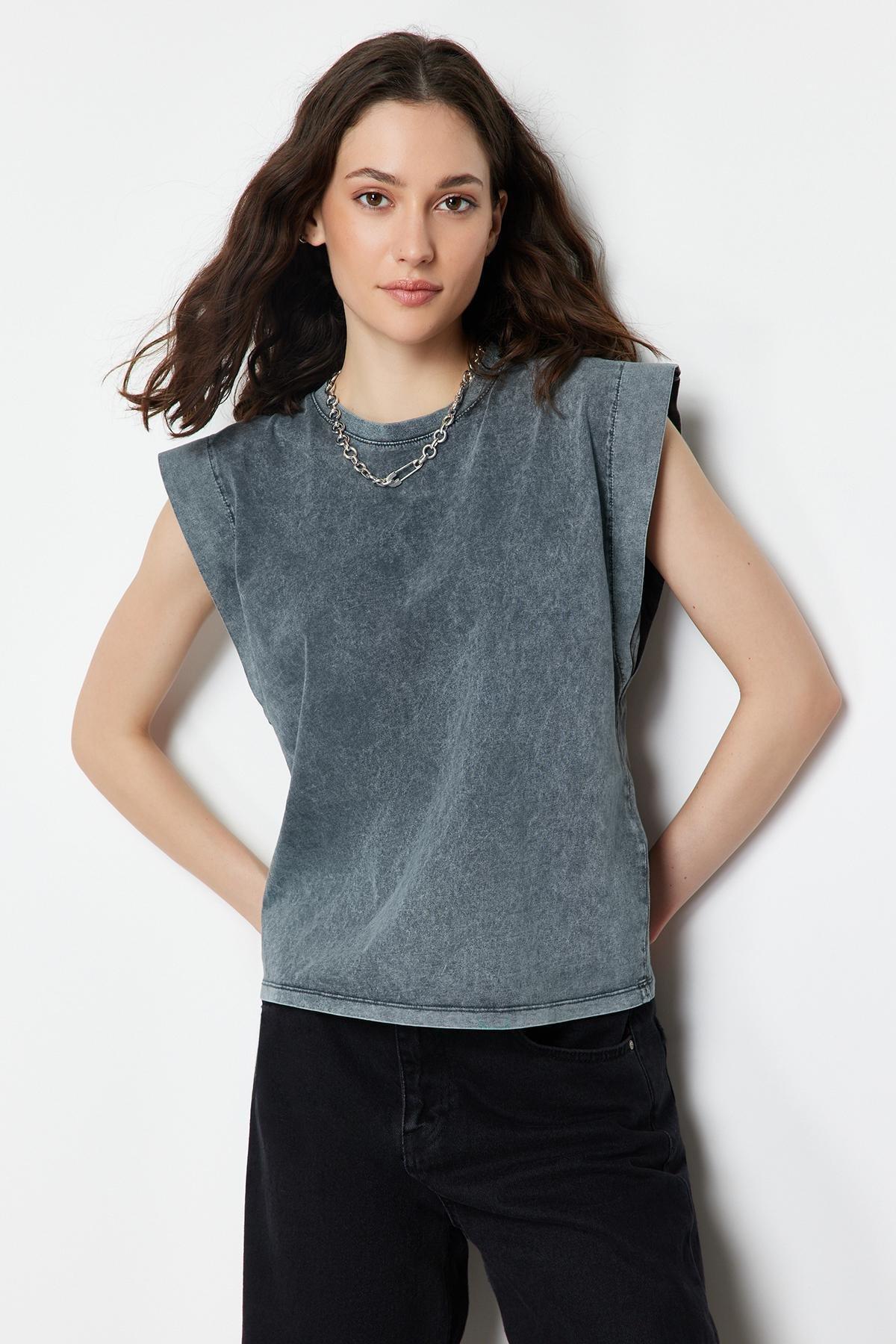 Grey Sleeveless Knitted T-Shirt, , large image number 1