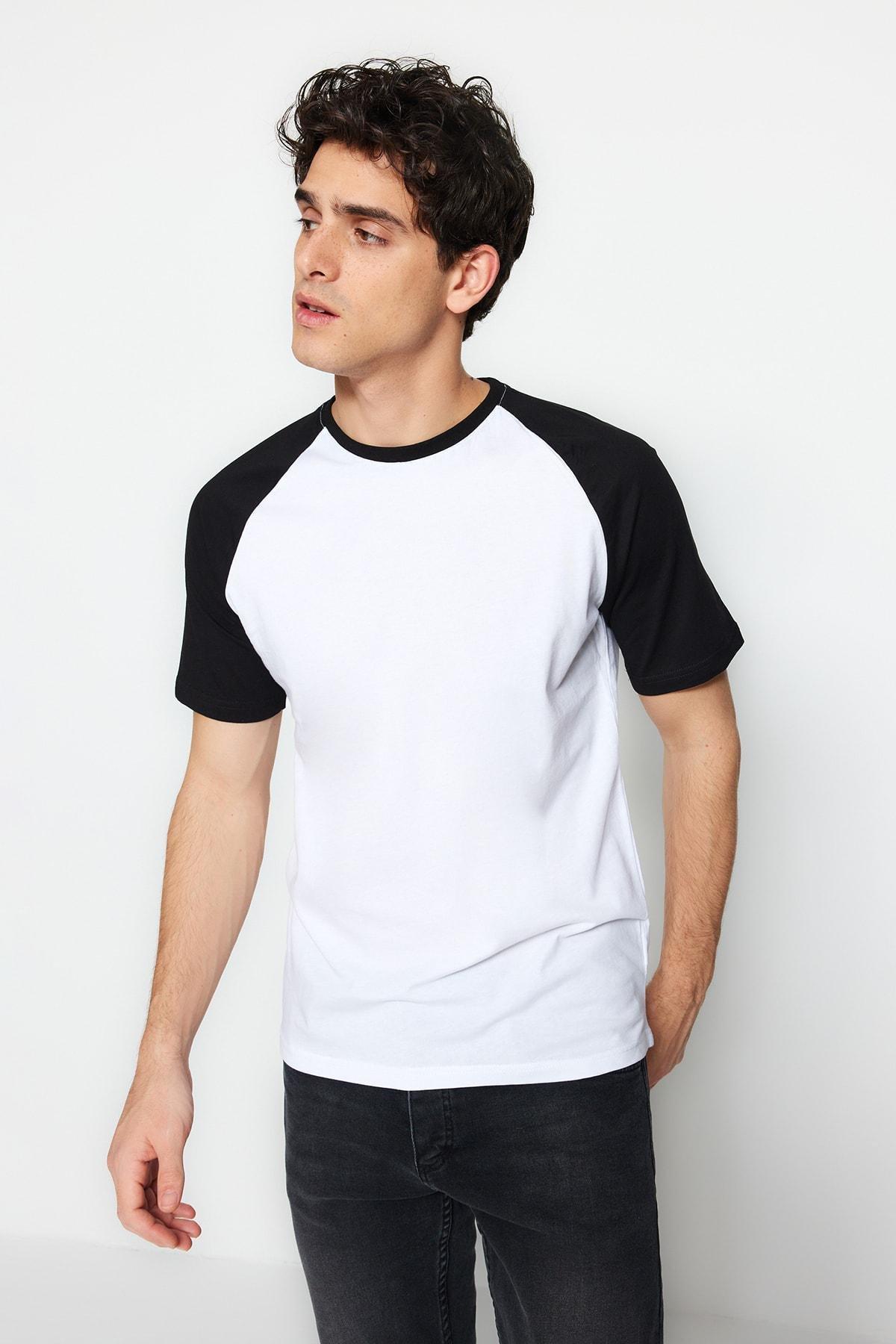 Trendyol - Black Crew Neck Tshirt