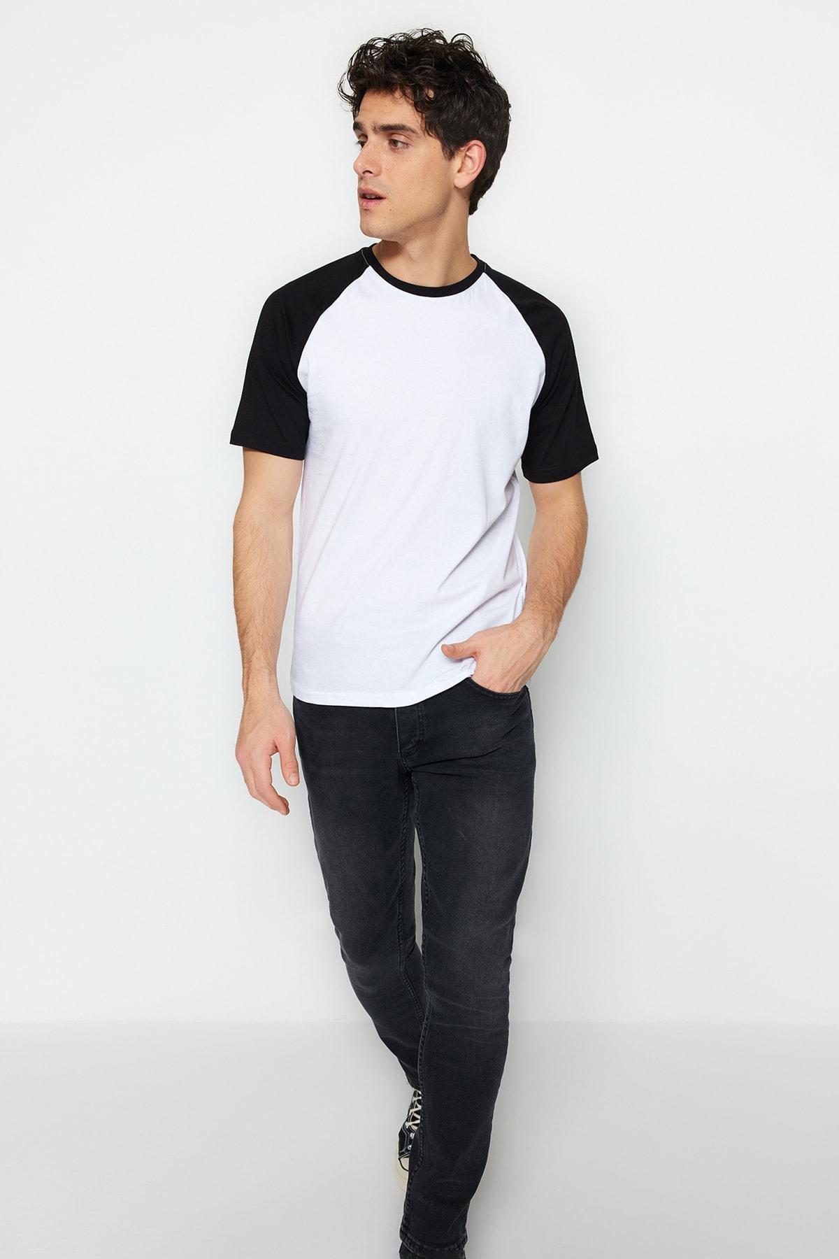 Black Crew Neck Tshirt, Black, large image number 3